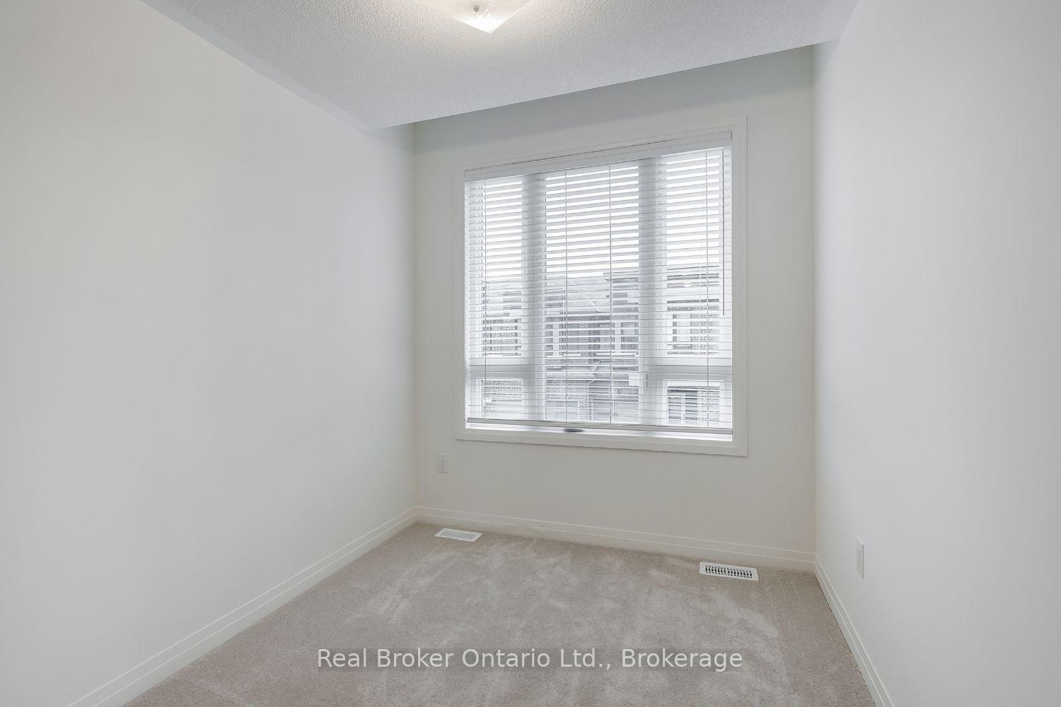 Photo 19 of Unit 267, 79 Caspian Square, Clarington, Bowmanville — HOMEH