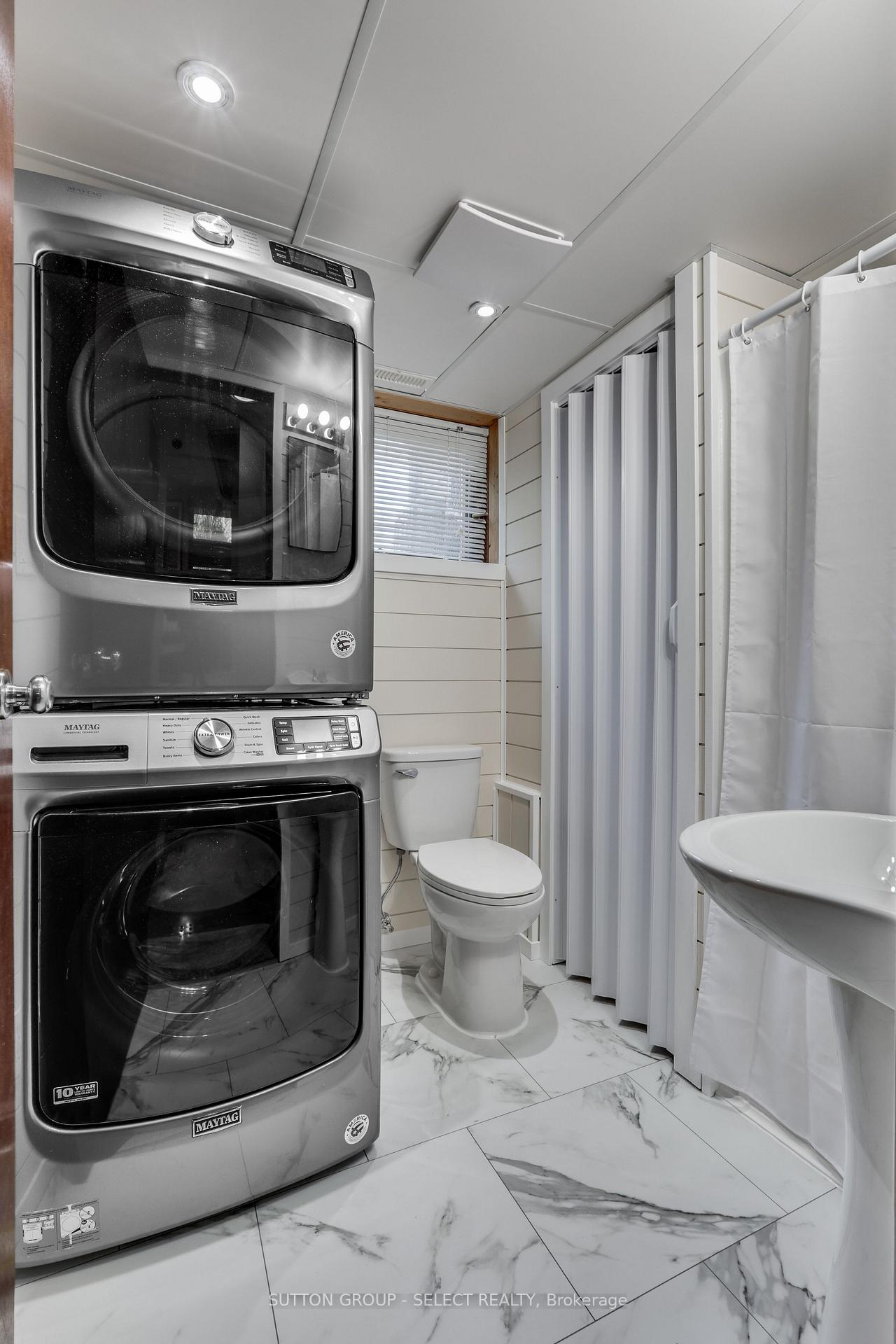 Photo 31 of 1054 Chippewa Drive, London, East D — HOMEH