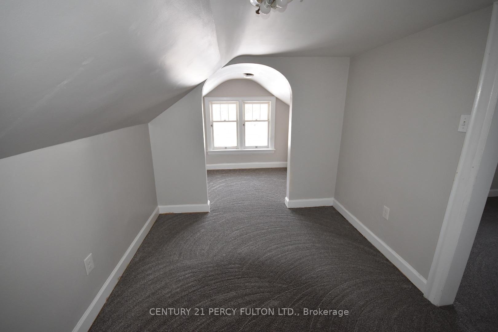Photo 8 of 361 Bond Street E, Oshawa, O'Neill — HOMEH