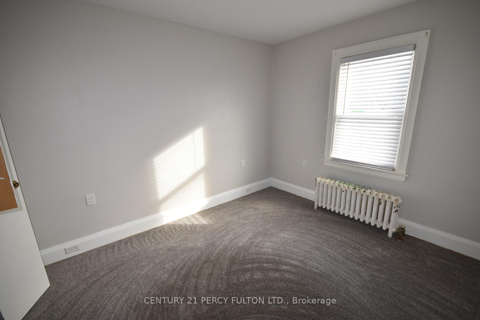 Photo 11 of 361 Bond Street E, Oshawa, O'Neill — HOMEH