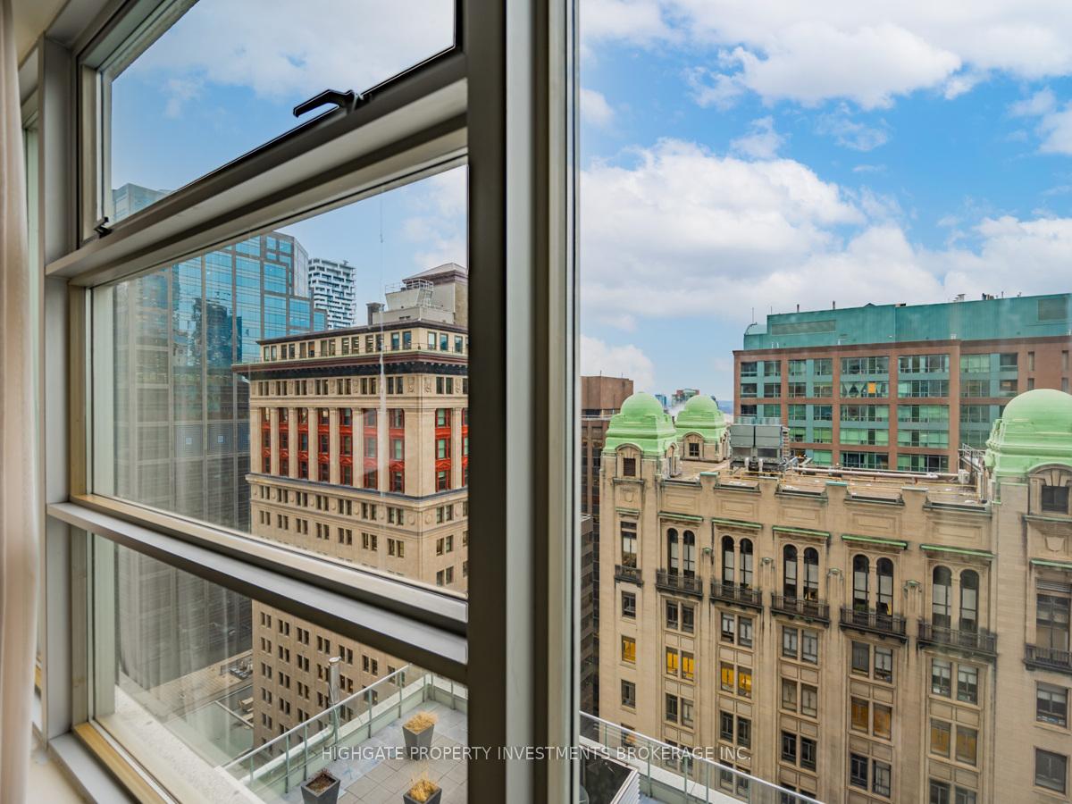 Photo 21 of Unit 2005, 1 King Street W, Toronto, Bay Street Corridor — HOMEH