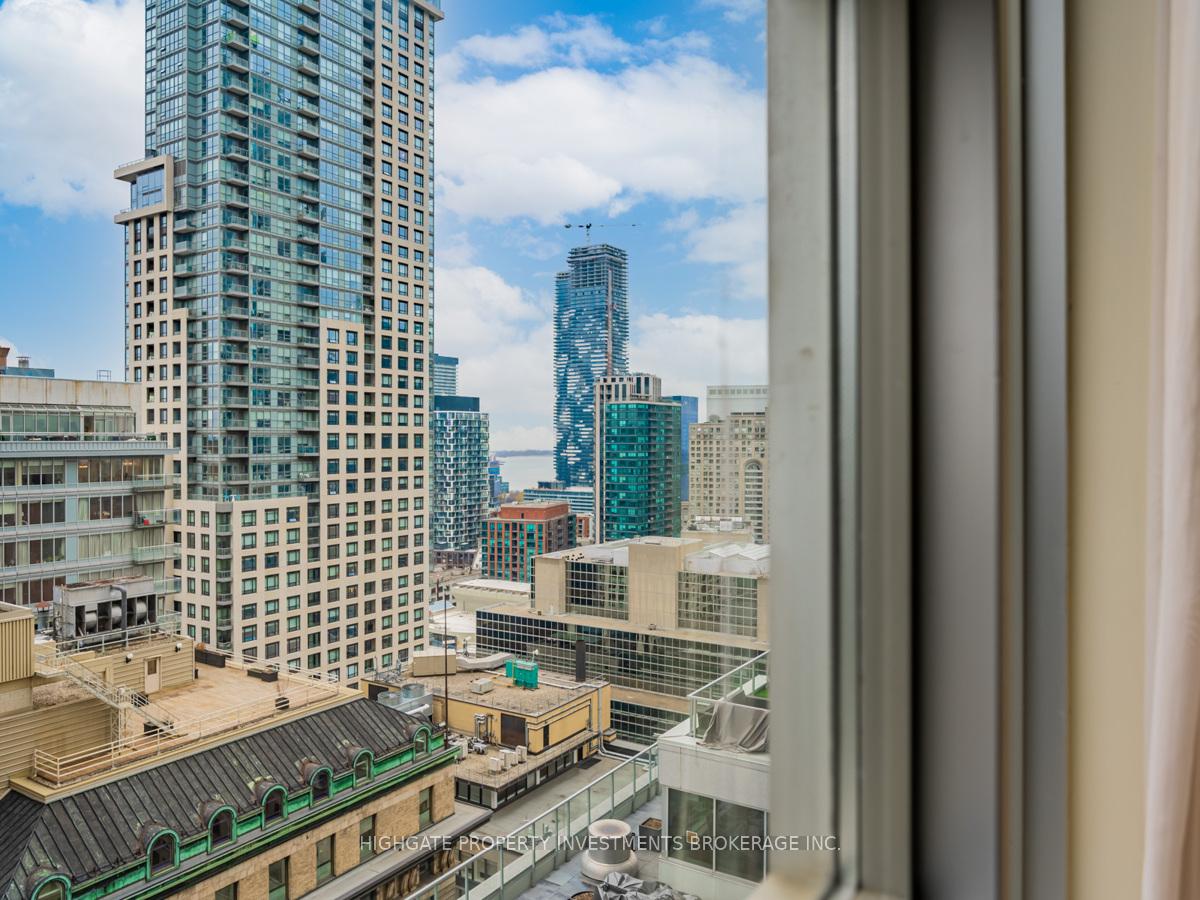 Photo 22 of Unit 2005, 1 King Street W, Toronto, Bay Street Corridor — HOMEH