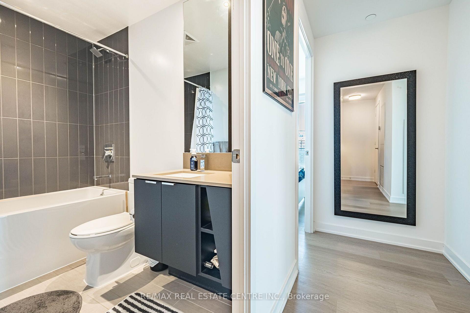 Photo 7 of 3883 Quartz Road, Mississauga, City Centre — HOMEH