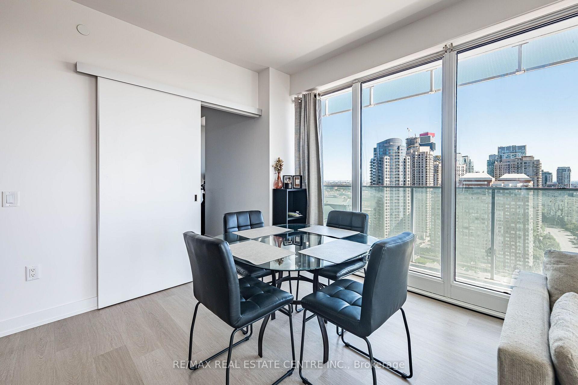 Photo 13 of 3883 Quartz Road, Mississauga, City Centre — HOMEH