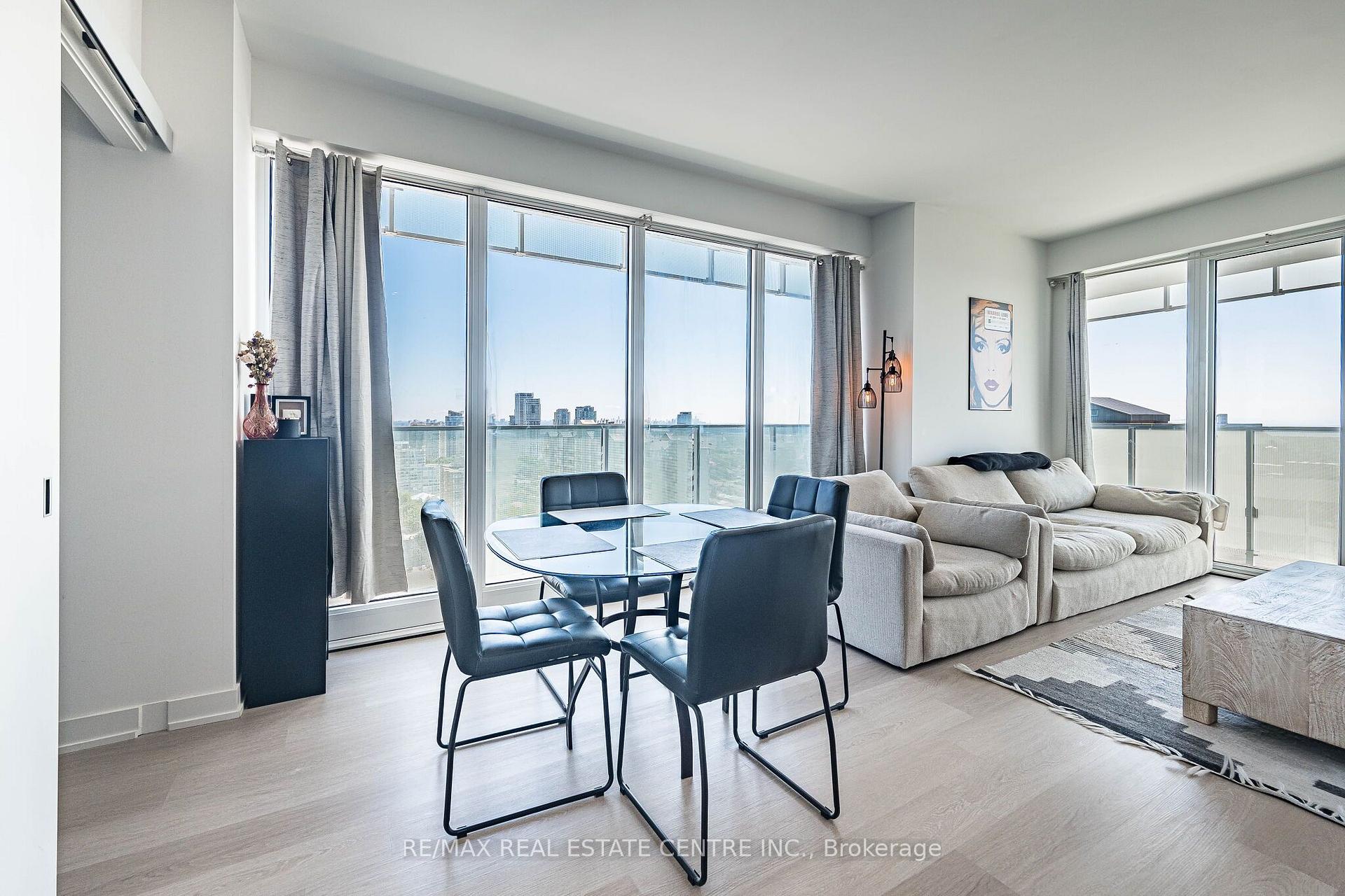 Photo 15 of 3883 Quartz Road, Mississauga, City Centre — HOMEH