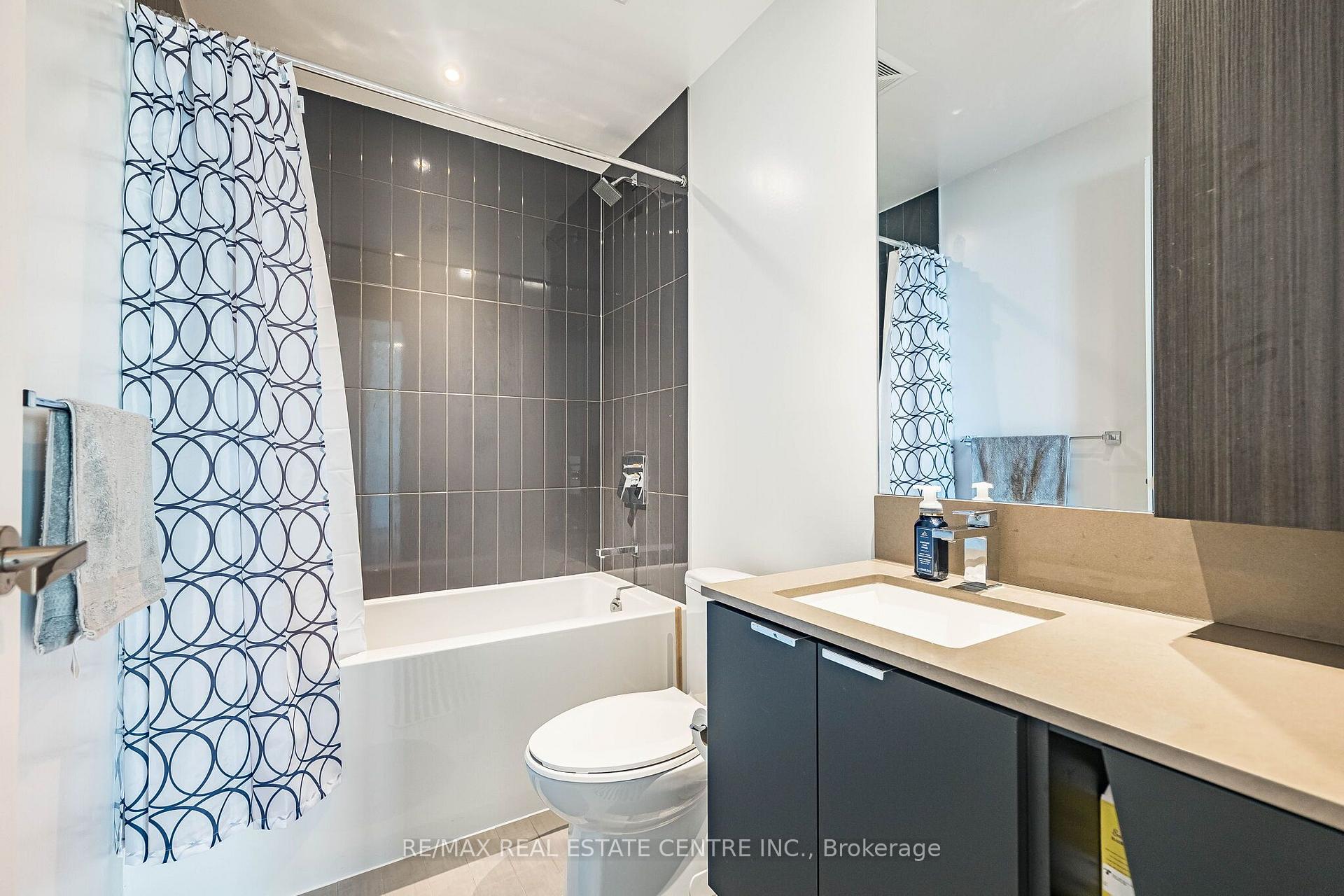 Photo 25 of 3883 Quartz Road, Mississauga, City Centre — HOMEH