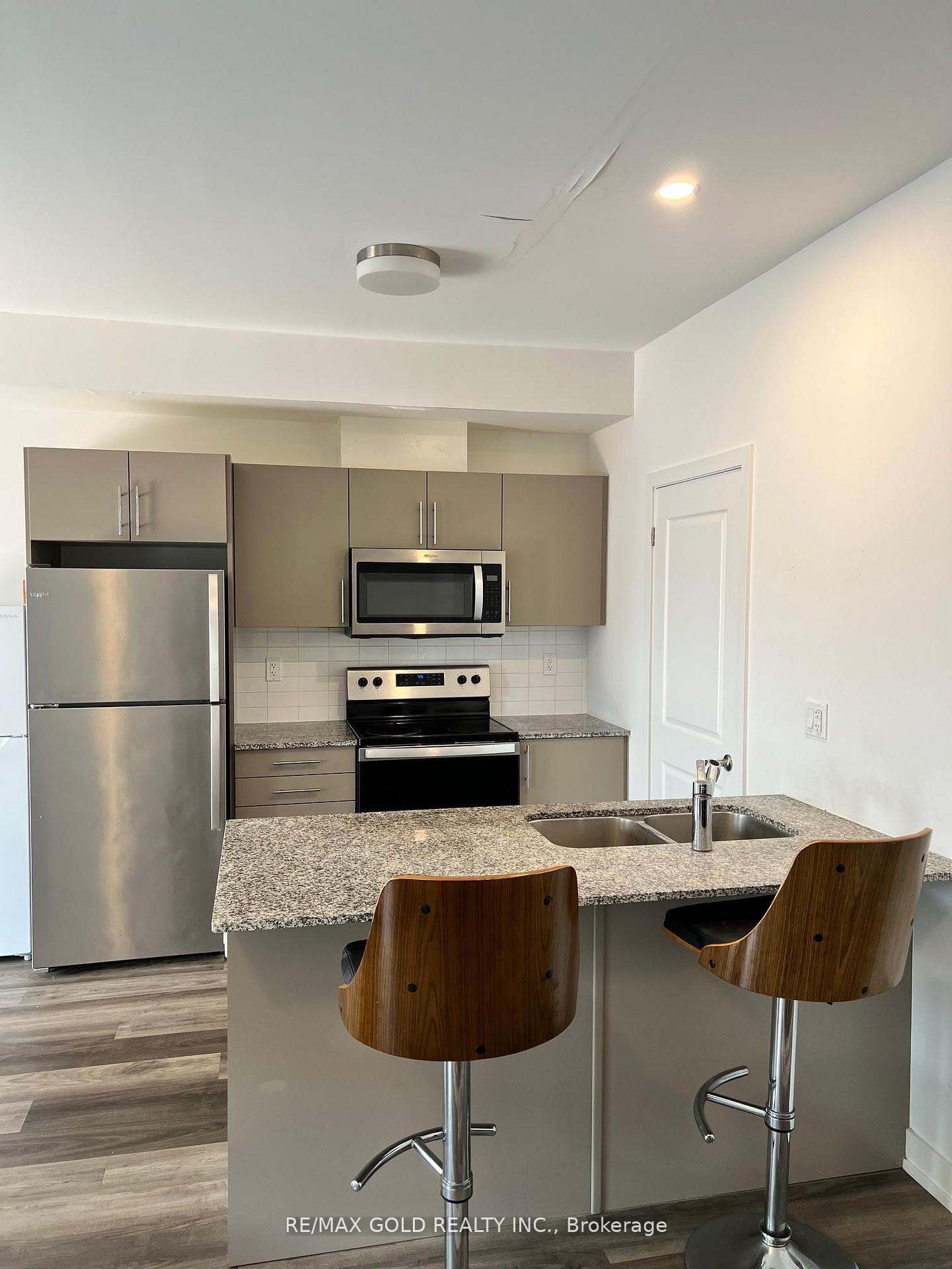 Photo 20 of Unit 44, 205 West Oak Trail, Kitchener, Rosenburg — HOMEH