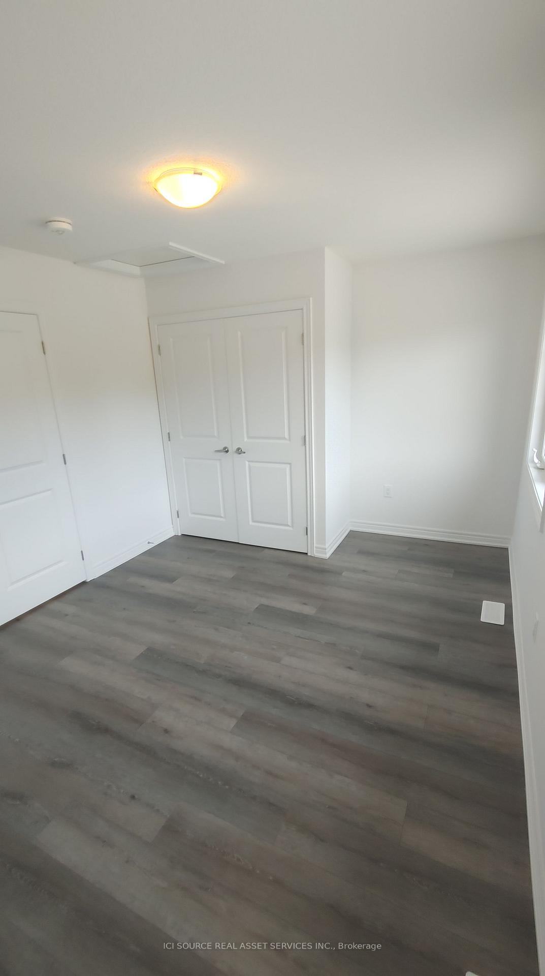 Photo 31 of Unit 65, 120 Court Drive, Brant, Paris — HOMEH