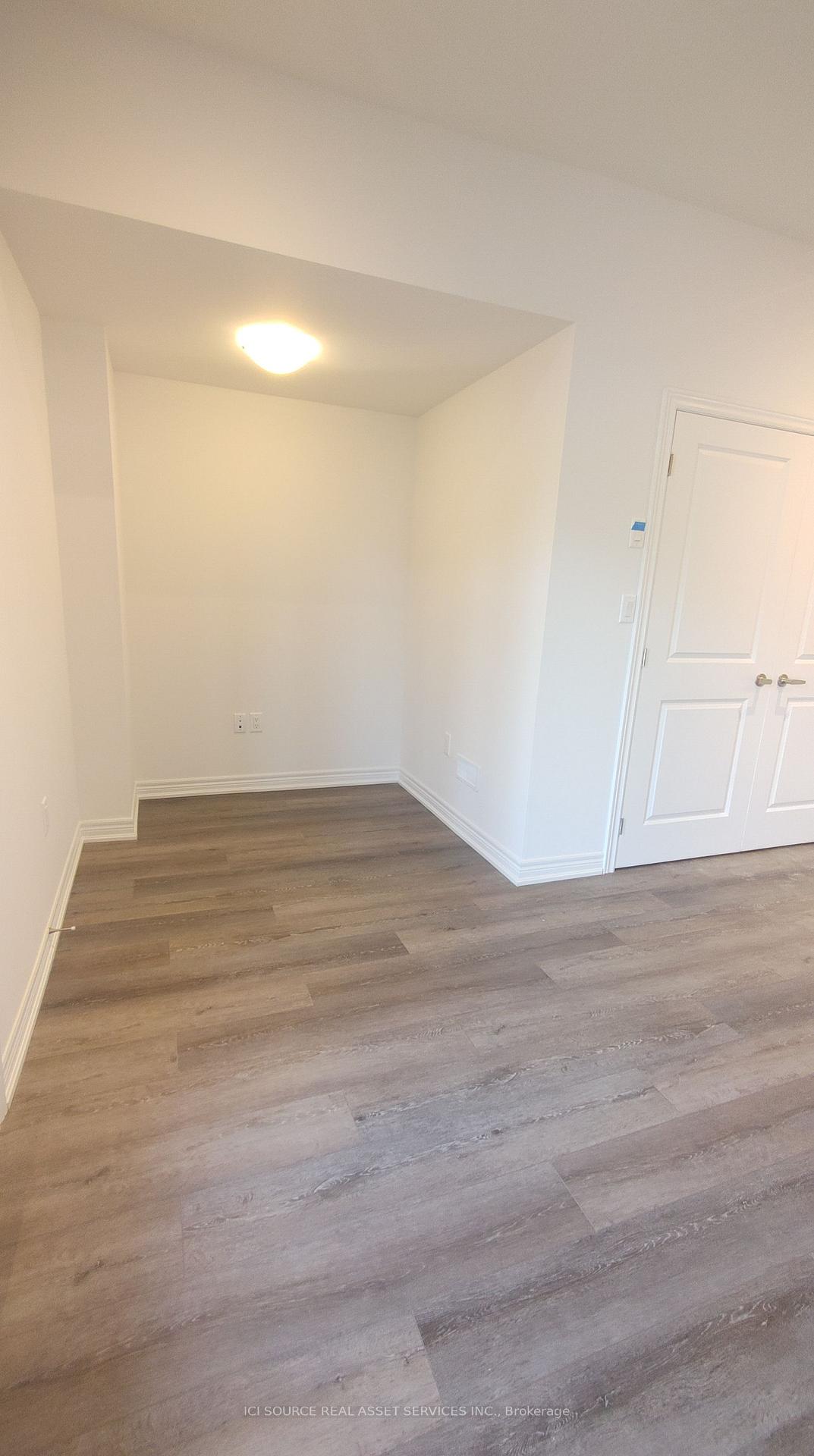 Photo 43 of Unit 65, 120 Court Drive, Brant, Paris — HOMEH
