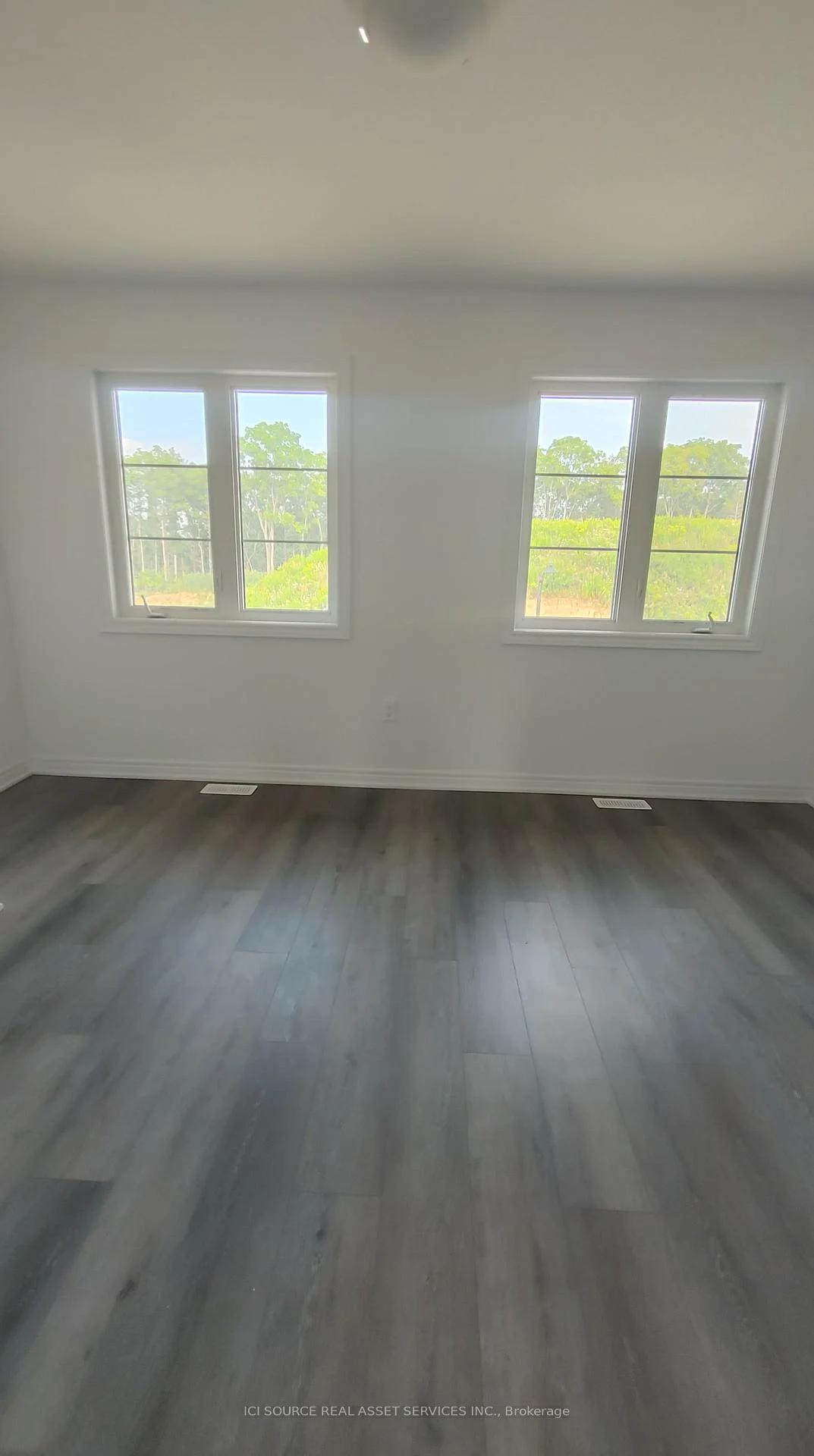 Photo 32 of Unit 65, 120 Court Drive, Brant, Paris — HOMEH