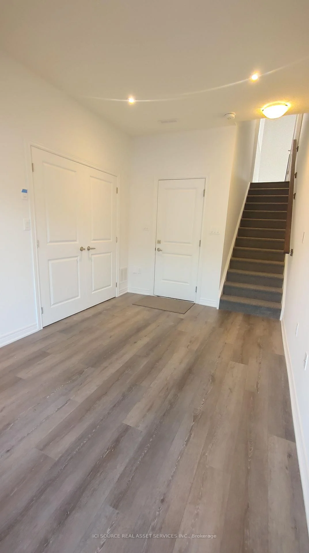 Photo 44 of Unit 65, 120 Court Drive, Brant, Paris — HOMEH
