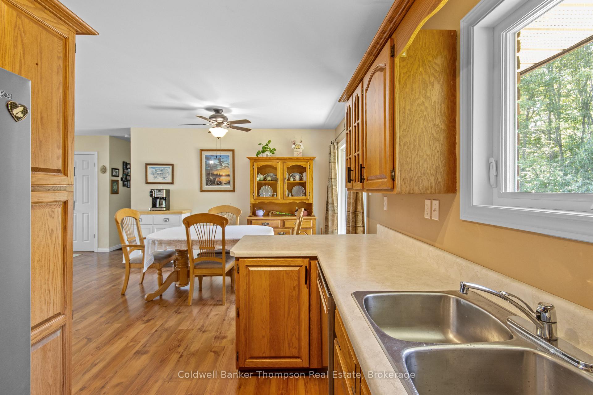 Photo 6 of 5 Grant Court, South River — HOMEH