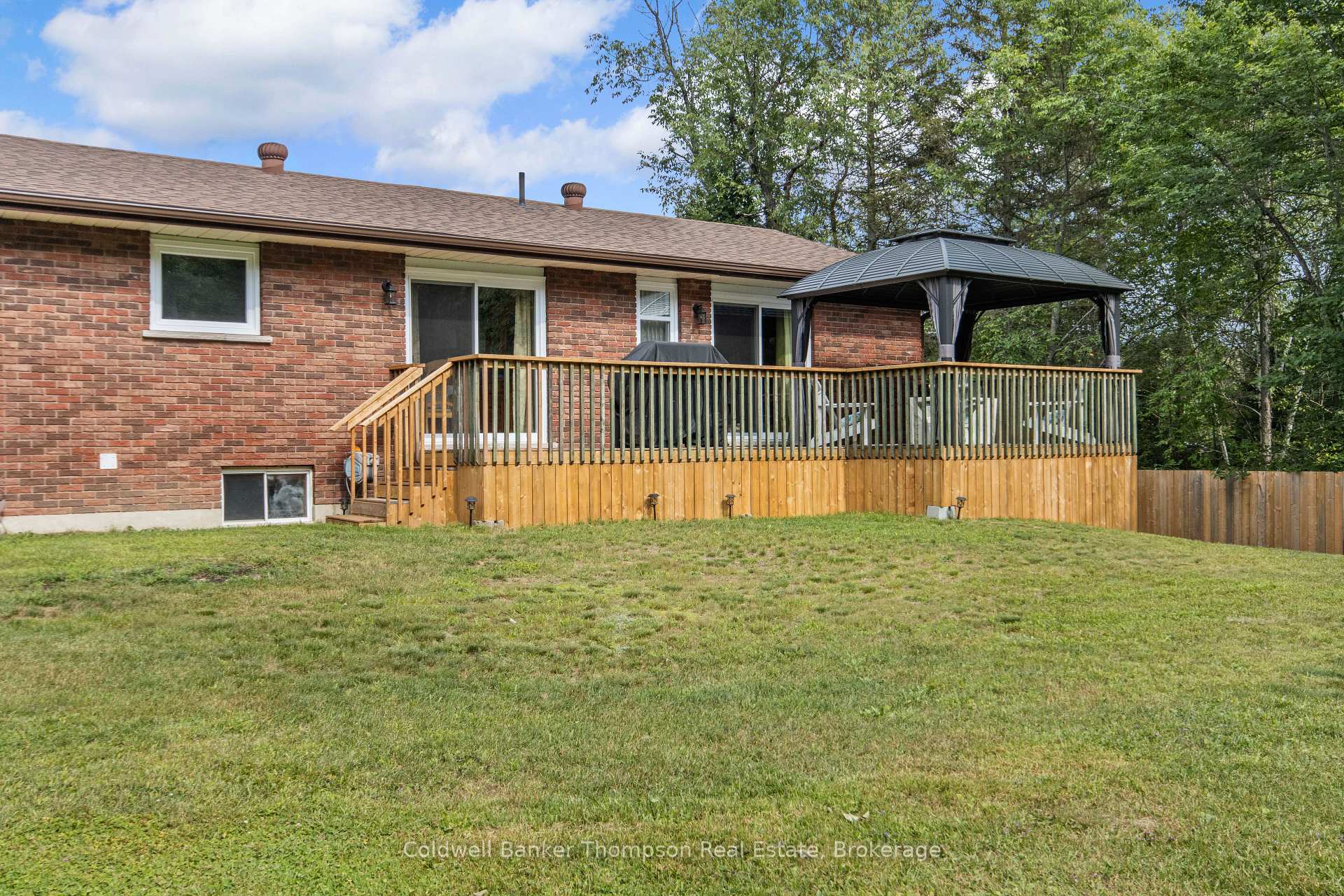 Photo 33 of 5 Grant Court, South River — HOMEH