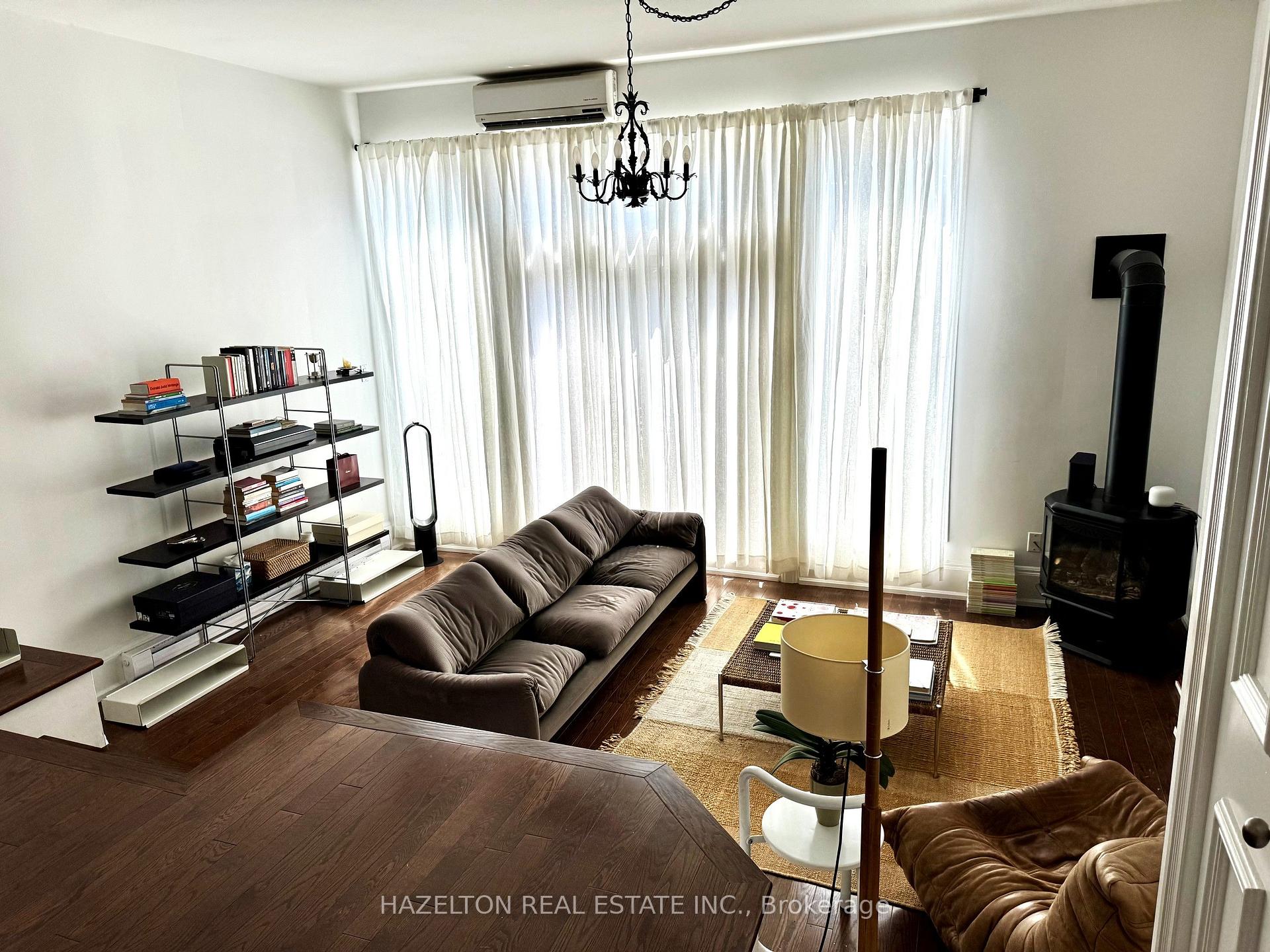 Photo 4 of Unit 3, 19 Lowther Avenue, Toronto, The Annex — HOMEH