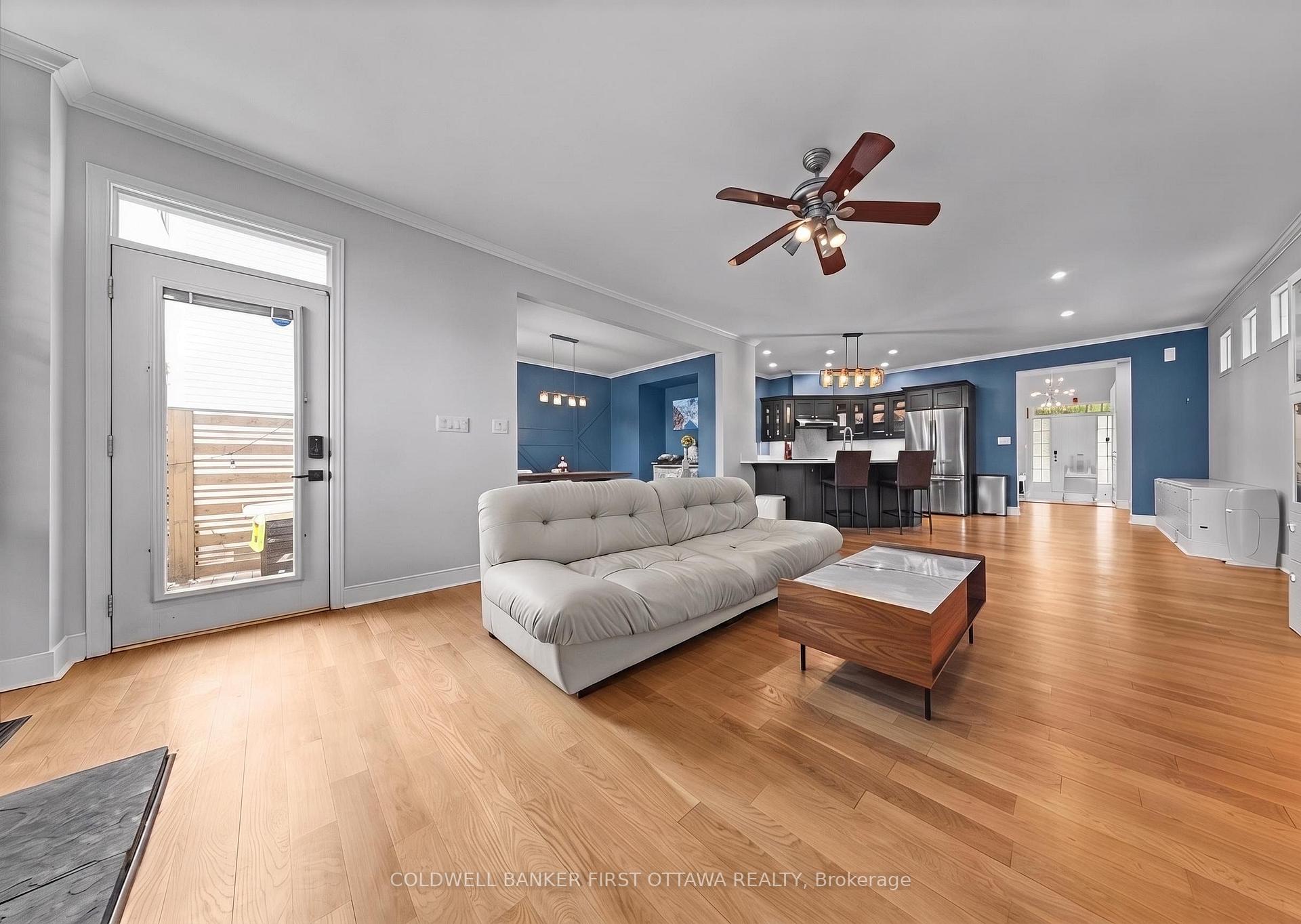 Photo 7 of 520 Pine Vista Drive E, Ottawa, Springridge/East Village — HOMEH