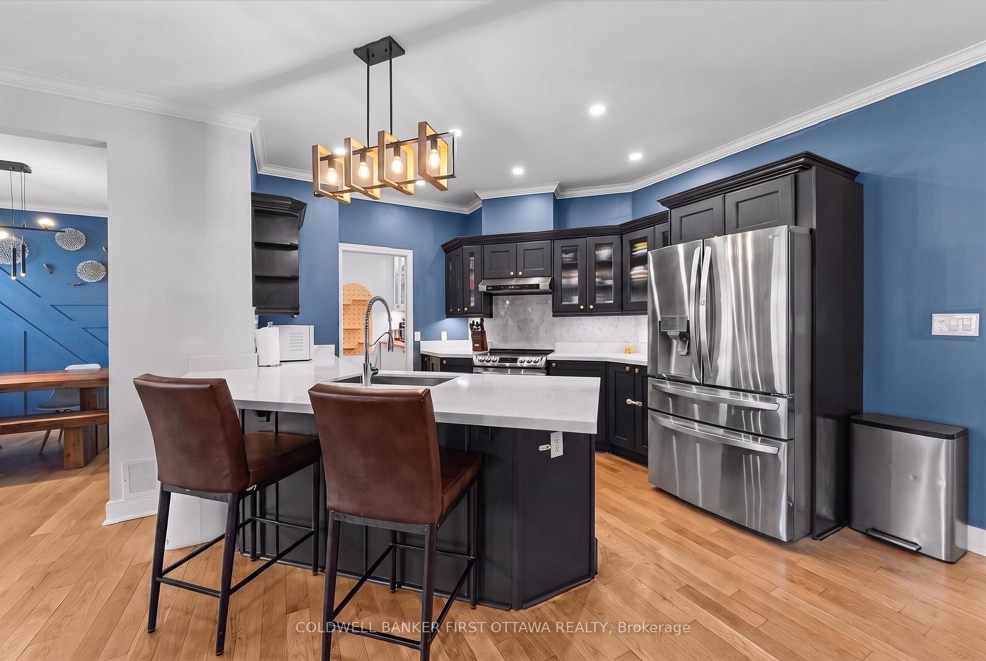 Photo 13 of 520 Pine Vista Drive E, Ottawa, Springridge/East Village — HOMEH
