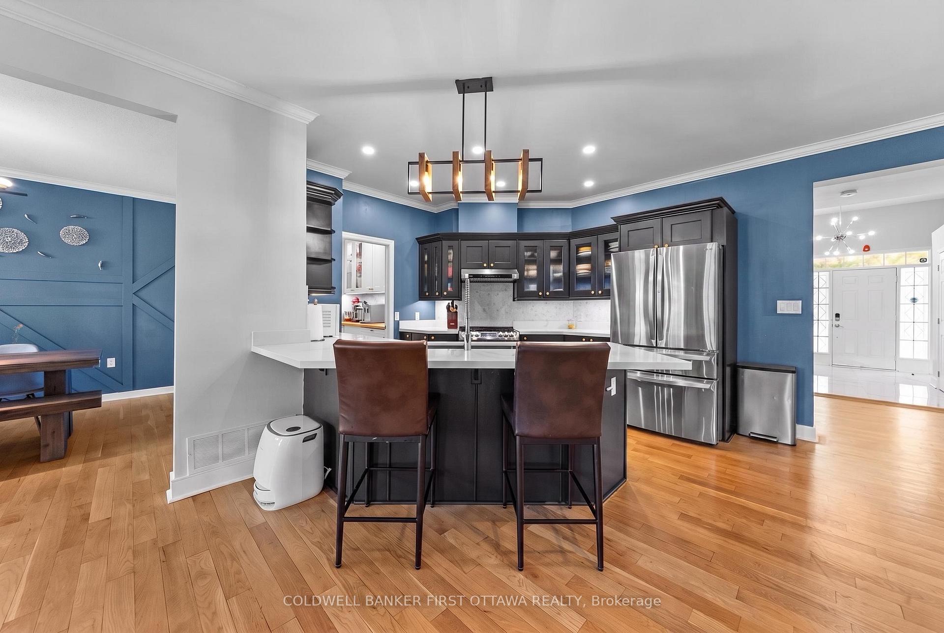 Photo 16 of 520 Pine Vista Drive E, Ottawa, Springridge/East Village — HOMEH