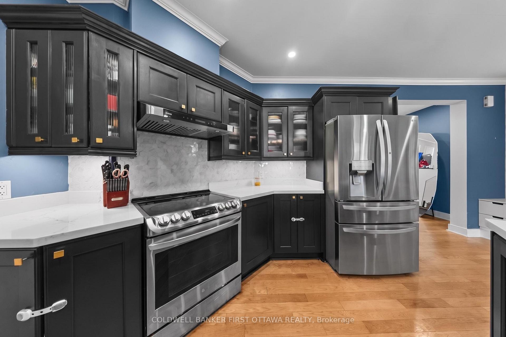 Photo 17 of 520 Pine Vista Drive E, Ottawa, Springridge/East Village — HOMEH