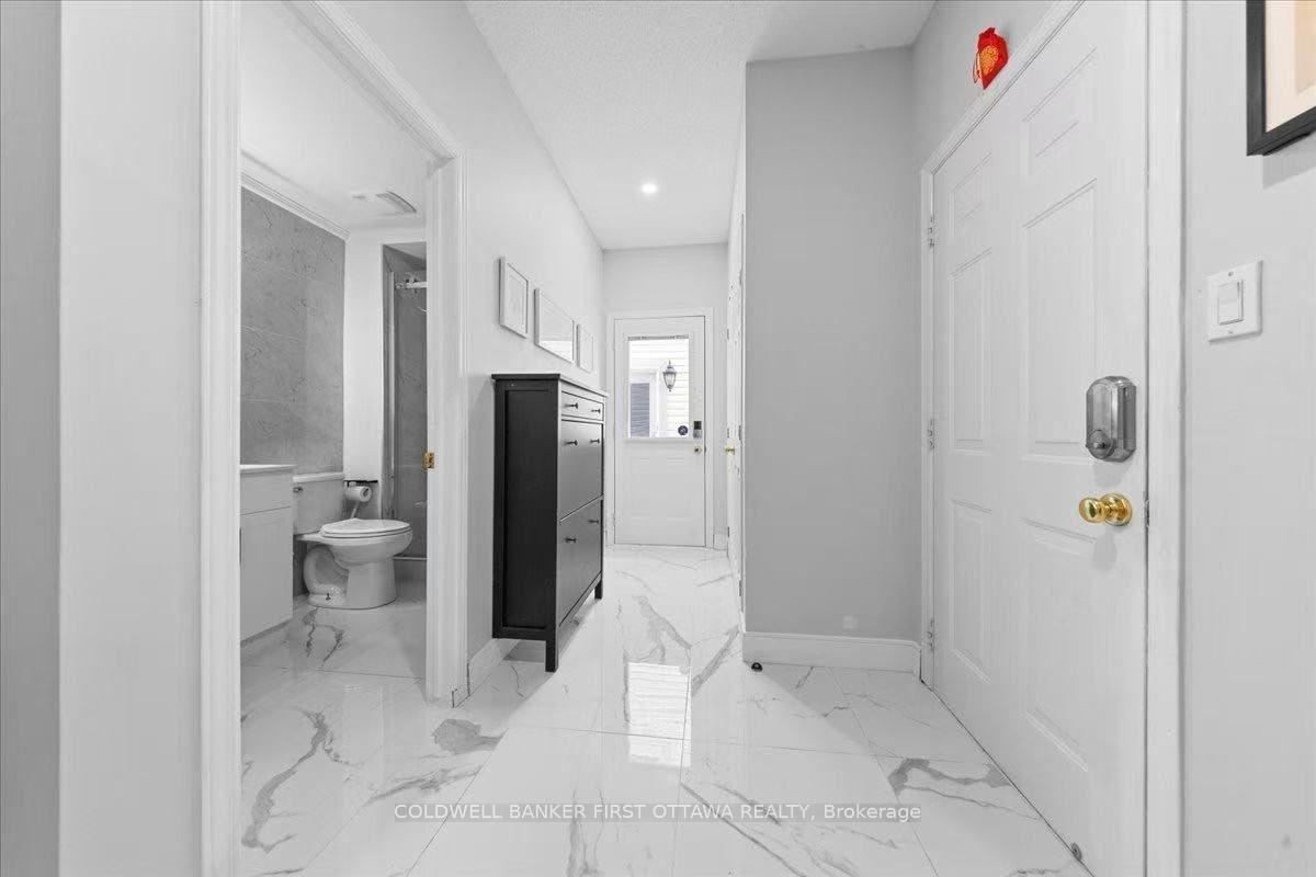 Photo 20 of 520 Pine Vista Drive E, Ottawa, Springridge/East Village — HOMEH