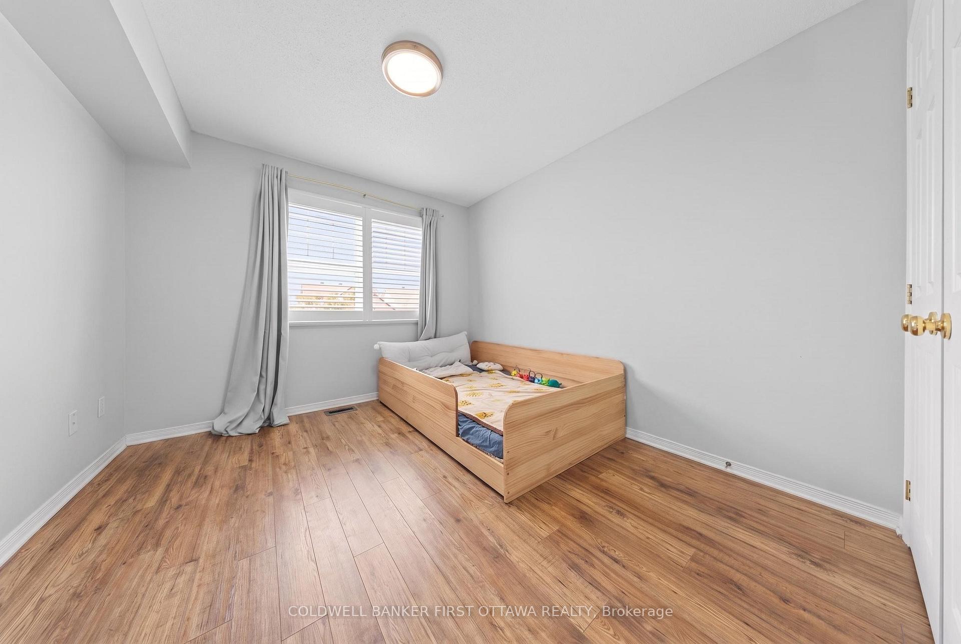 Photo 39 of 520 Pine Vista Drive E, Ottawa, Springridge/East Village — HOMEH
