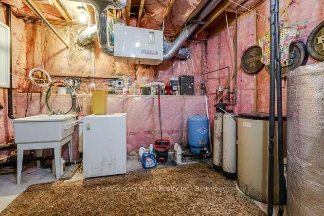 Photo 32 of 123740 Storybook Park Road E, Meaford — HOMEH