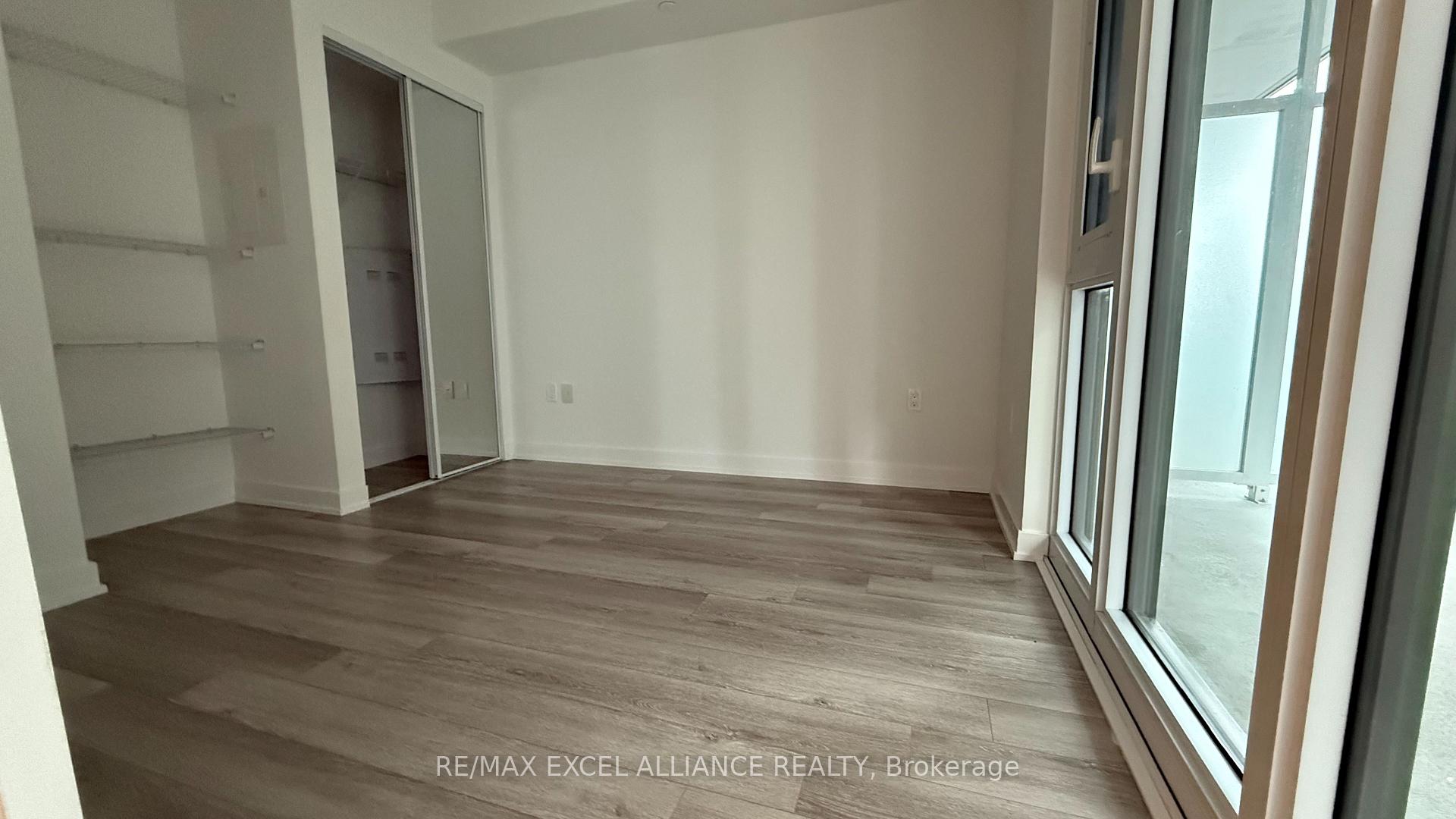 Photo 5 of Unit 2611, 230 Simcoe Street, Toronto, Kensington-Chinatown — HOMEH