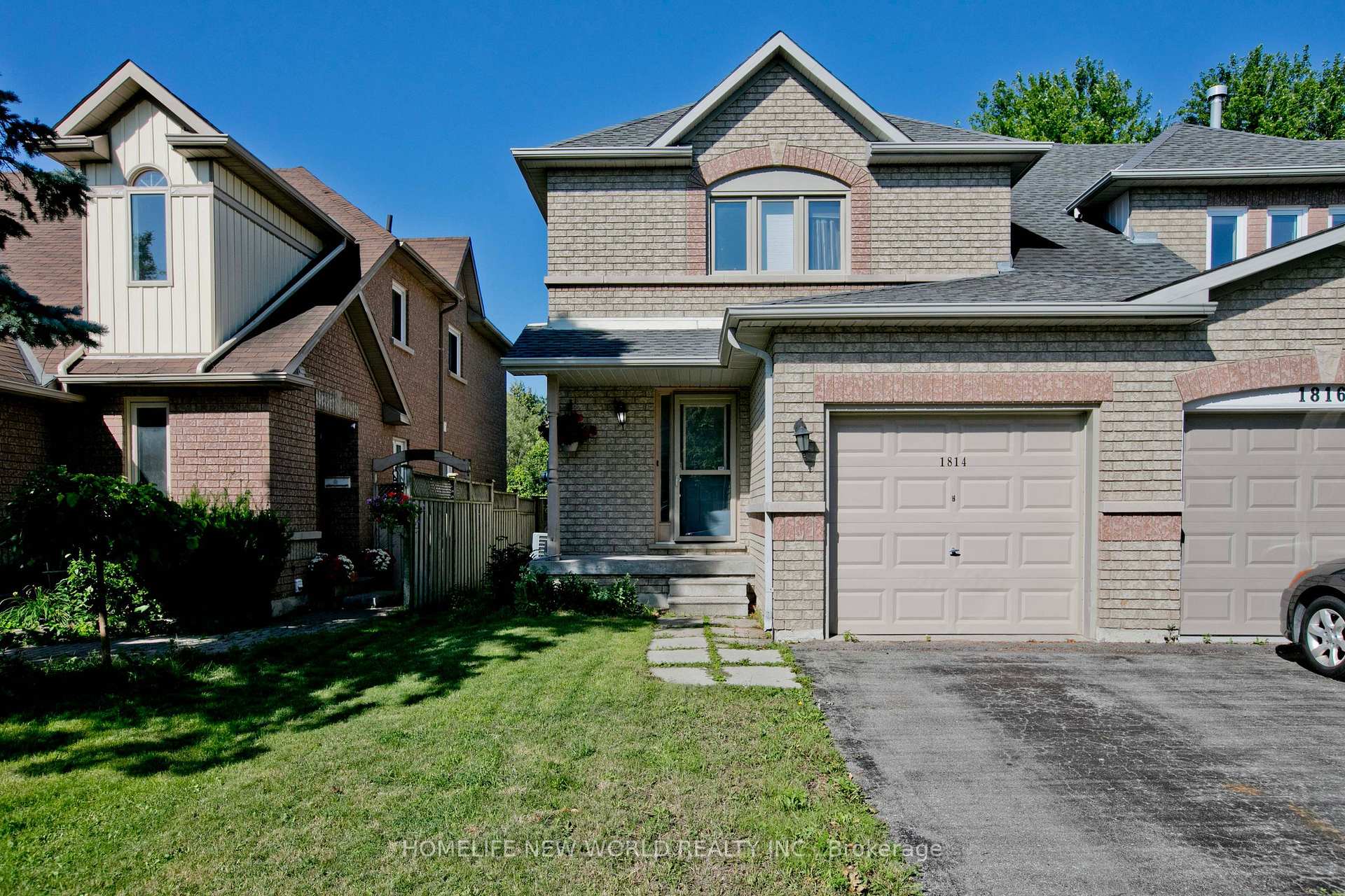 Photo of 1814 Woodgate Court