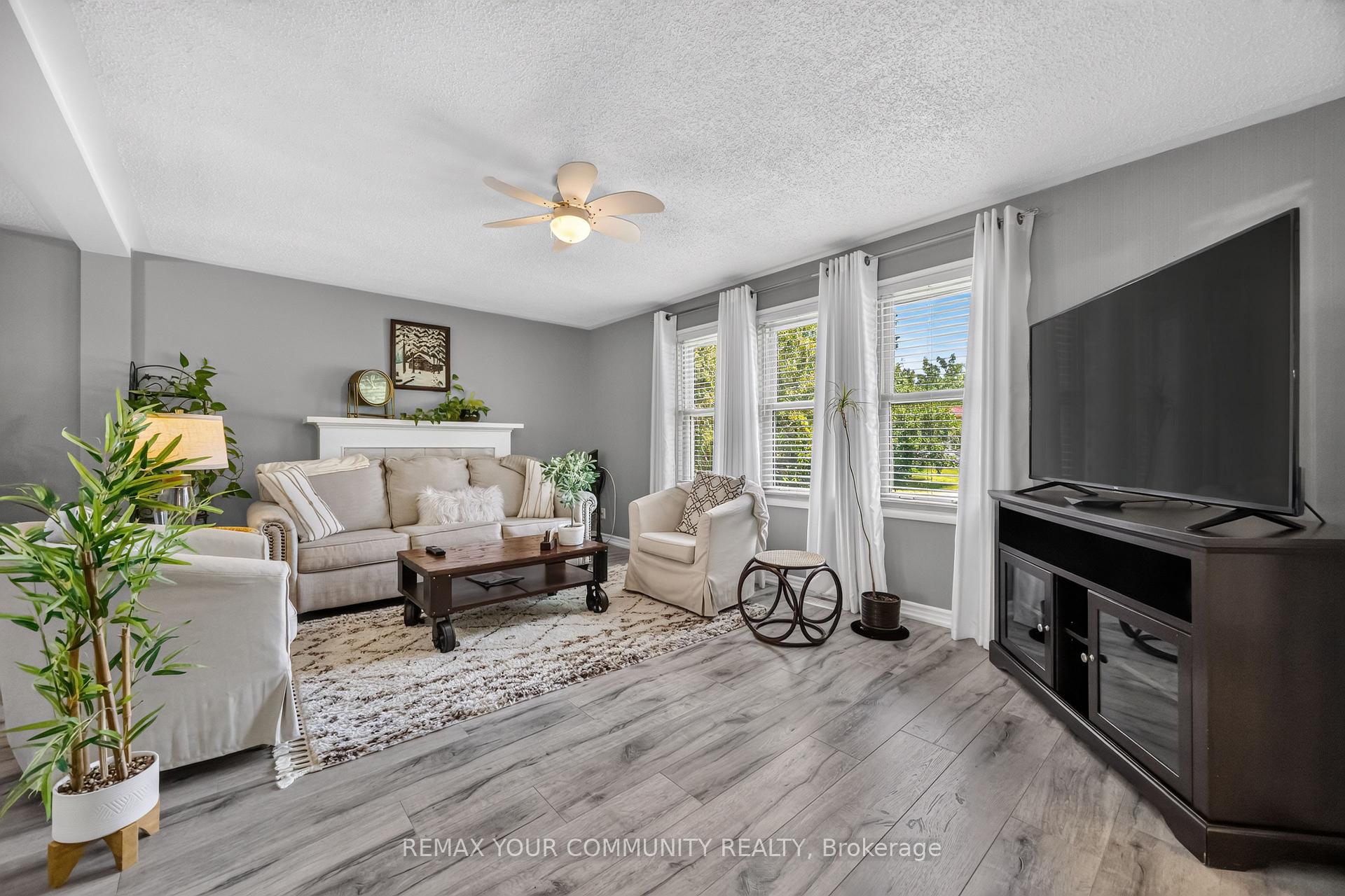 Photo 7 of 17 Kelsey Crescent, Georgina, Sutton & Jackson's Point — HOMEH