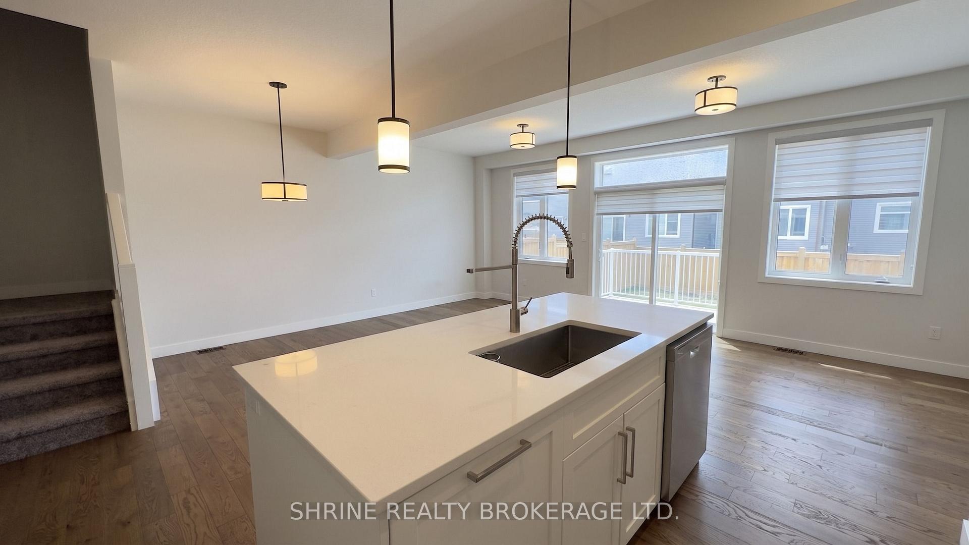 Photo 4 of Unit 24, 3025 Doyle Drive, London, South U — HOMEH