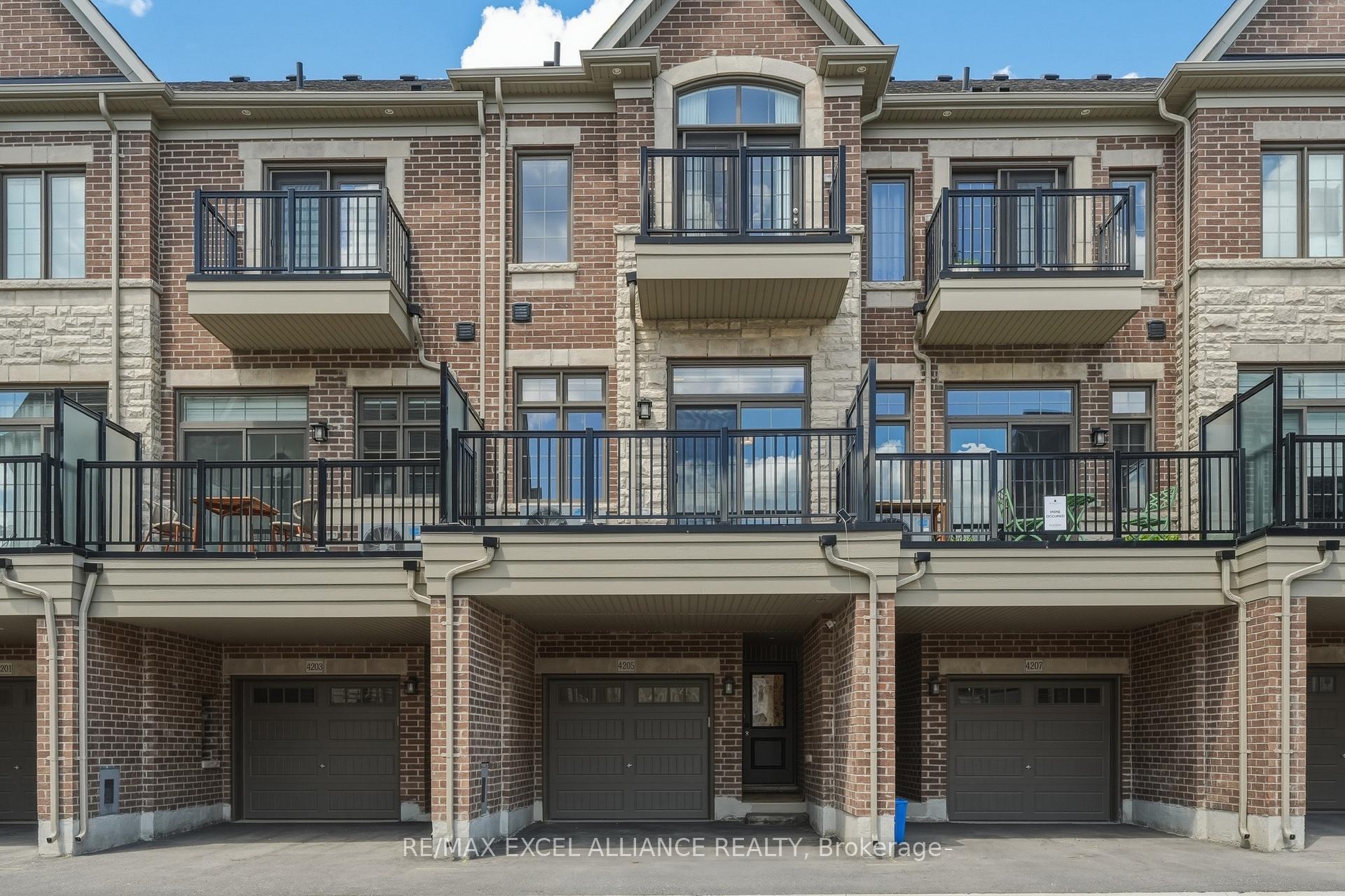 Photo 4 of 4205 Major Mackenzie Drive E, Markham, Angus Glen — HOMEH