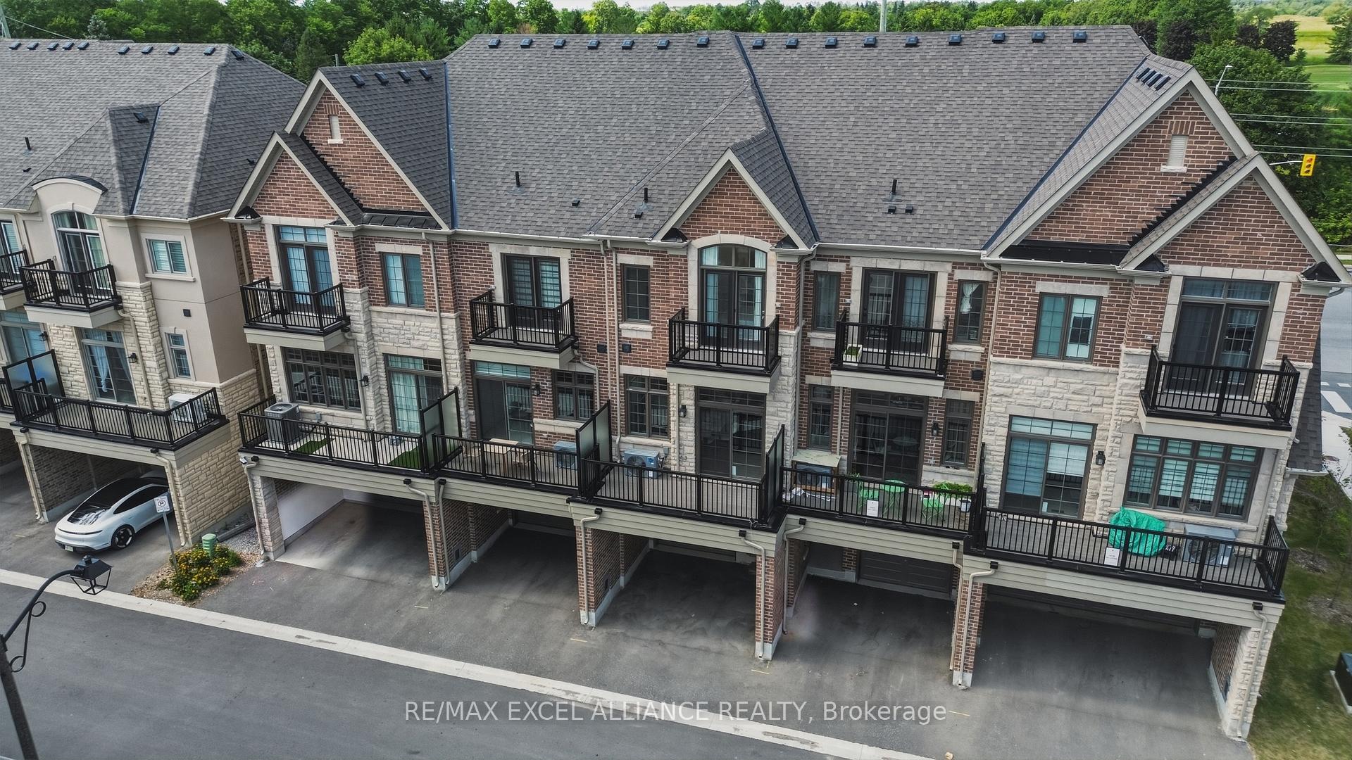 Photo 6 of 4205 Major Mackenzie Drive E, Markham, Angus Glen — HOMEH