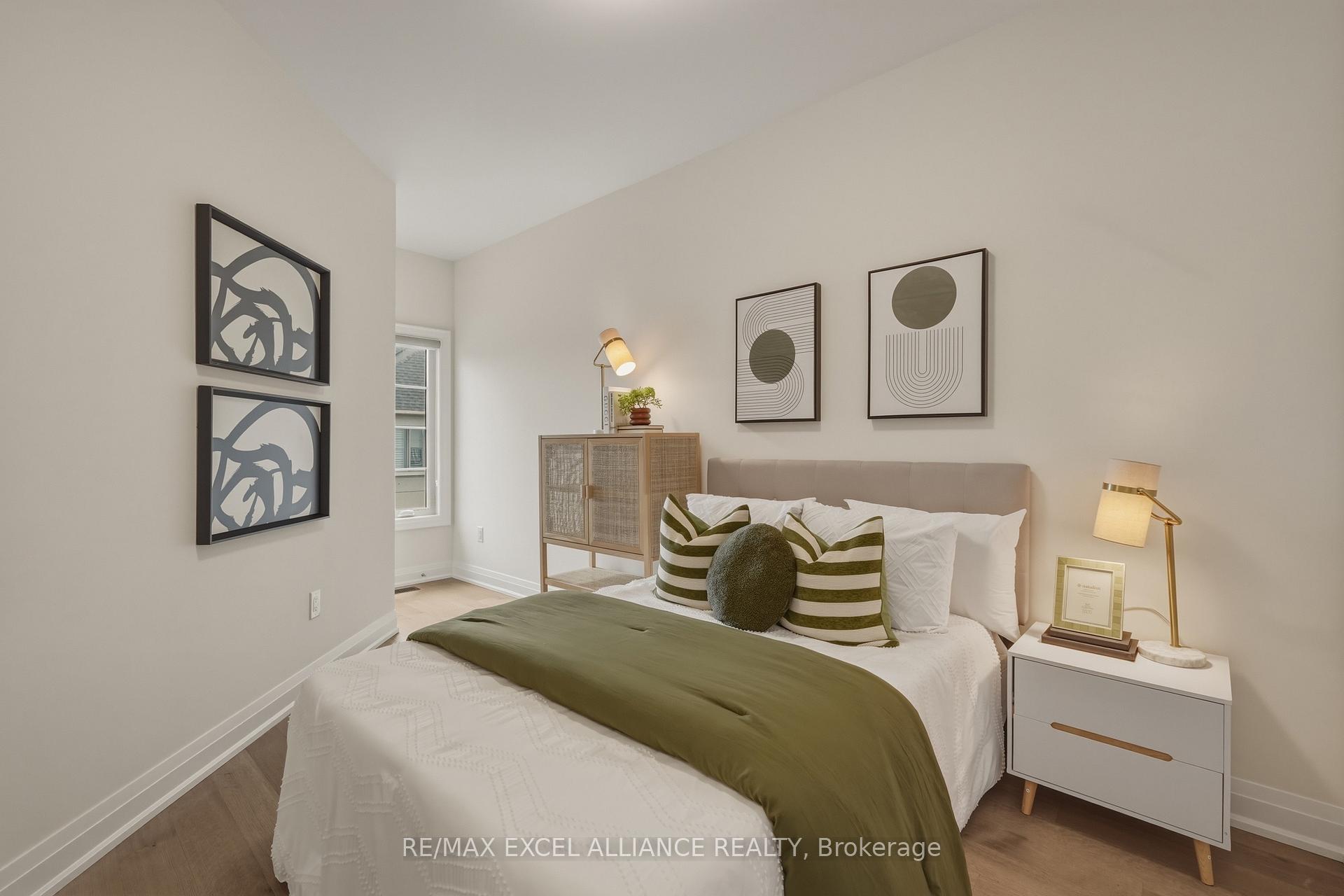 Photo 35 of 4205 Major Mackenzie Drive E, Markham, Angus Glen — HOMEH