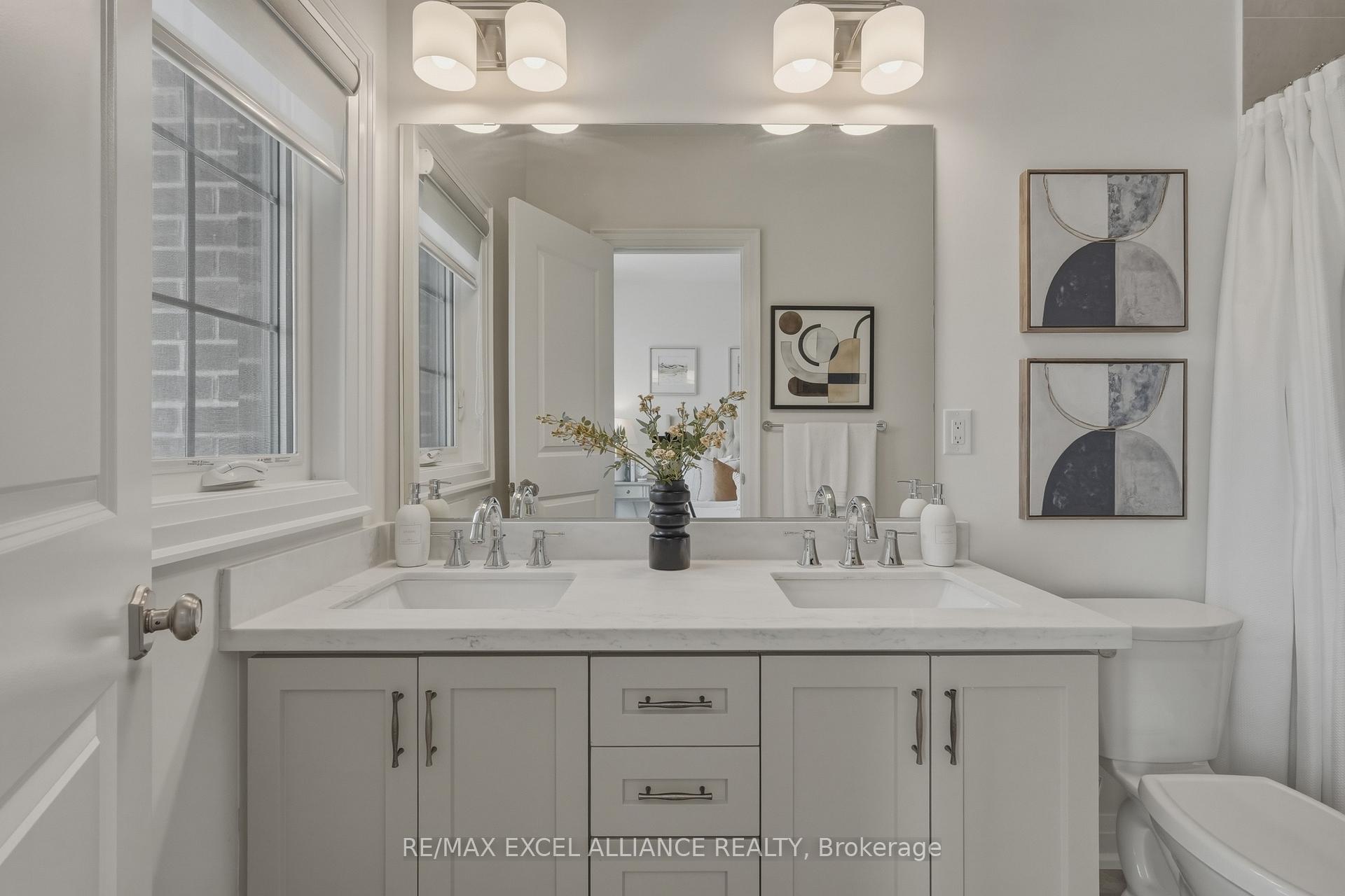 Photo 42 of 4205 Major Mackenzie Drive E, Markham, Angus Glen — HOMEH