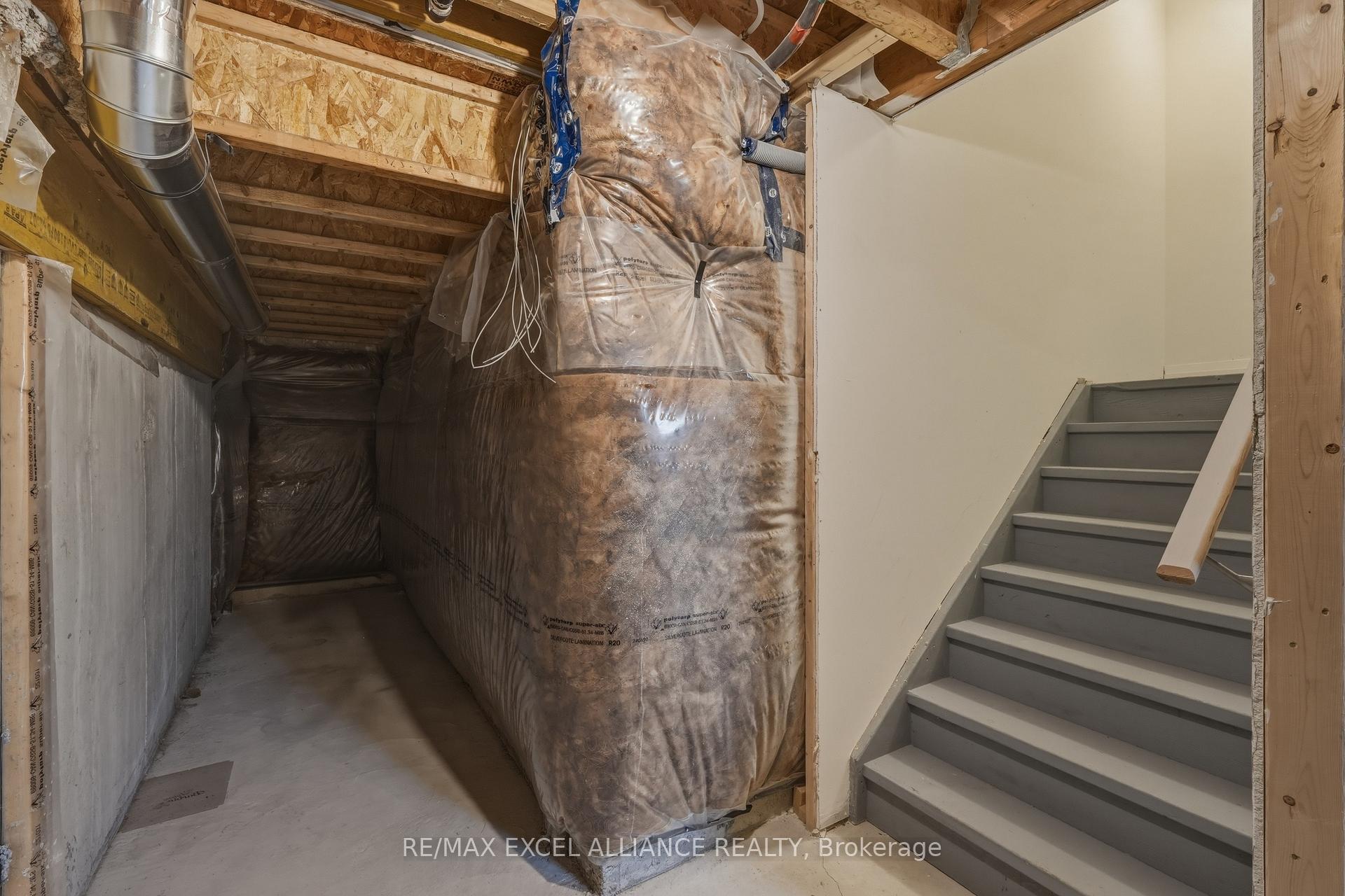Photo 51 of 4205 Major Mackenzie Drive E, Markham, Angus Glen — HOMEH