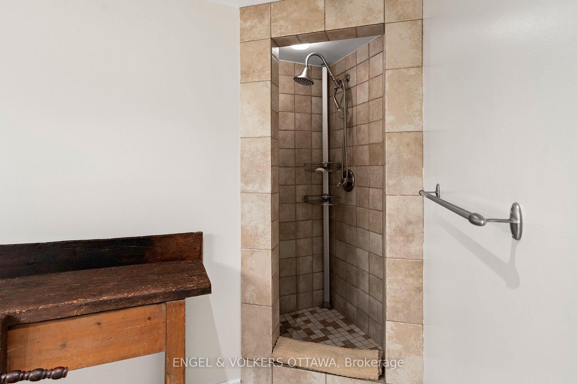 Photo 15 of Unit 207, 10 Main Street, Ottawa, Ottawa East — HOMEH