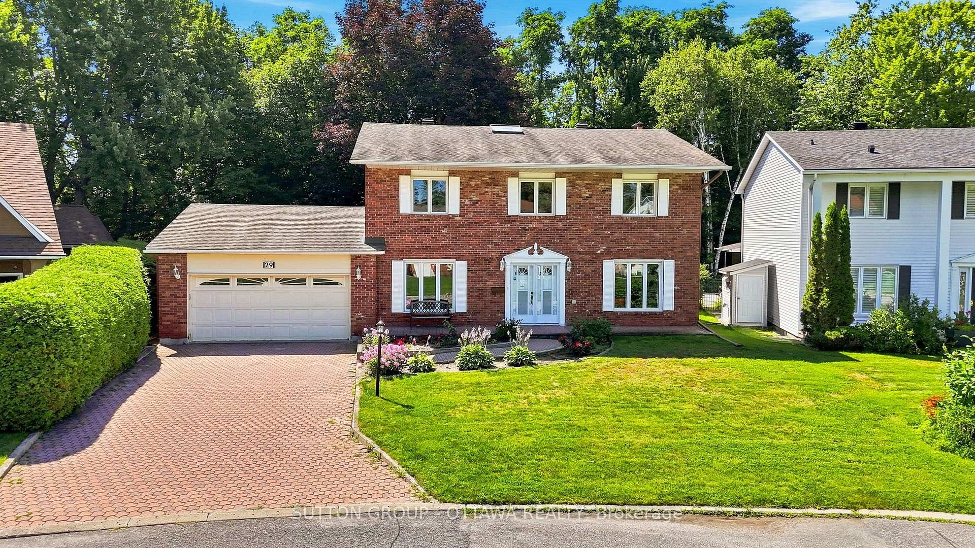 Photo 1 of 29 Chesswood Court, Ottawa, Pineglen/Country Place — HOMEH