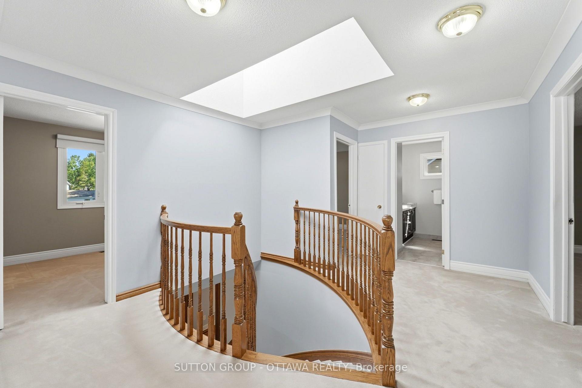 Photo 22 of 29 Chesswood Court, Ottawa, Pineglen/Country Place — HOMEH