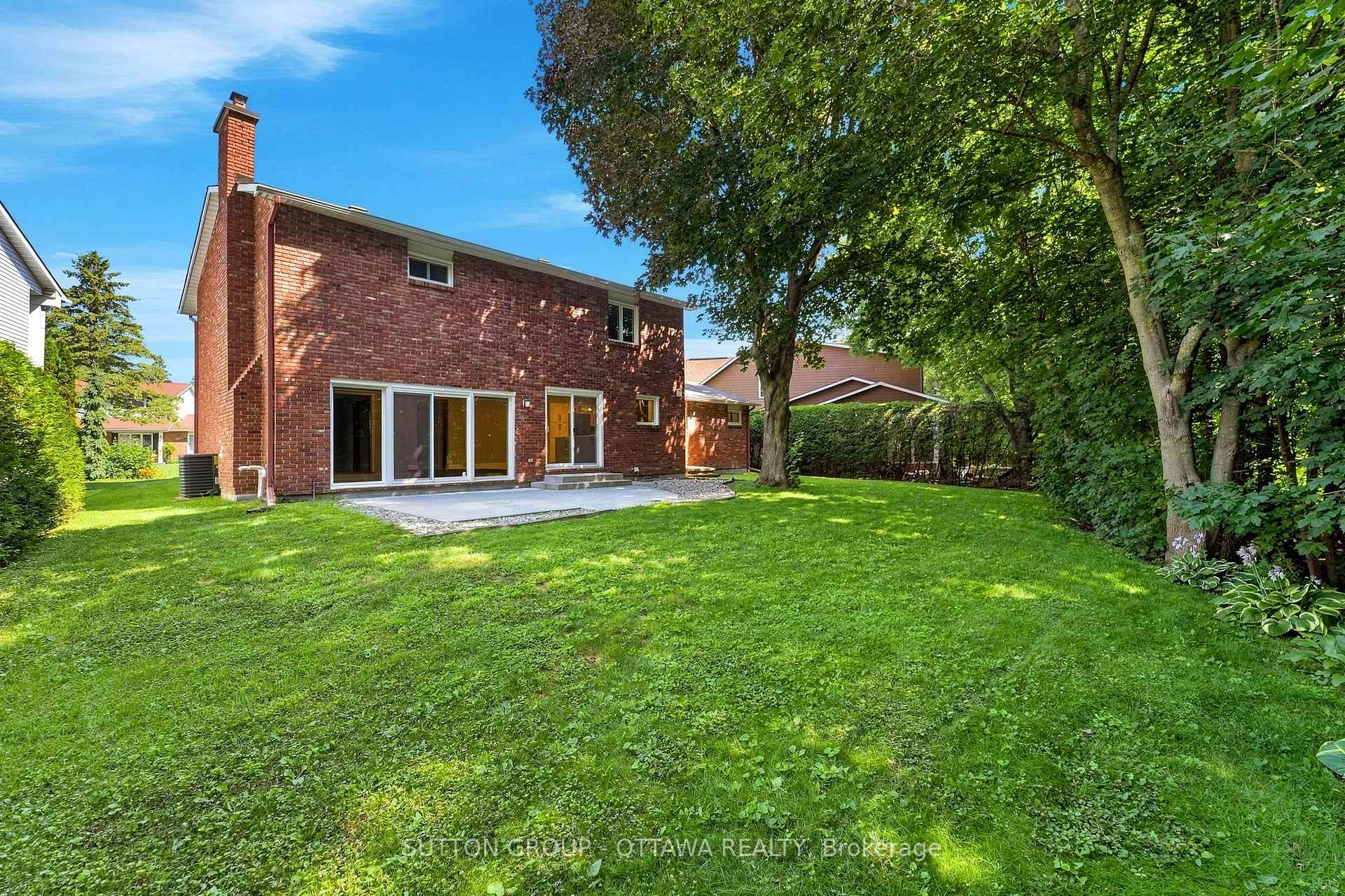 Photo 45 of 29 Chesswood Court, Ottawa, Pineglen/Country Place — HOMEH