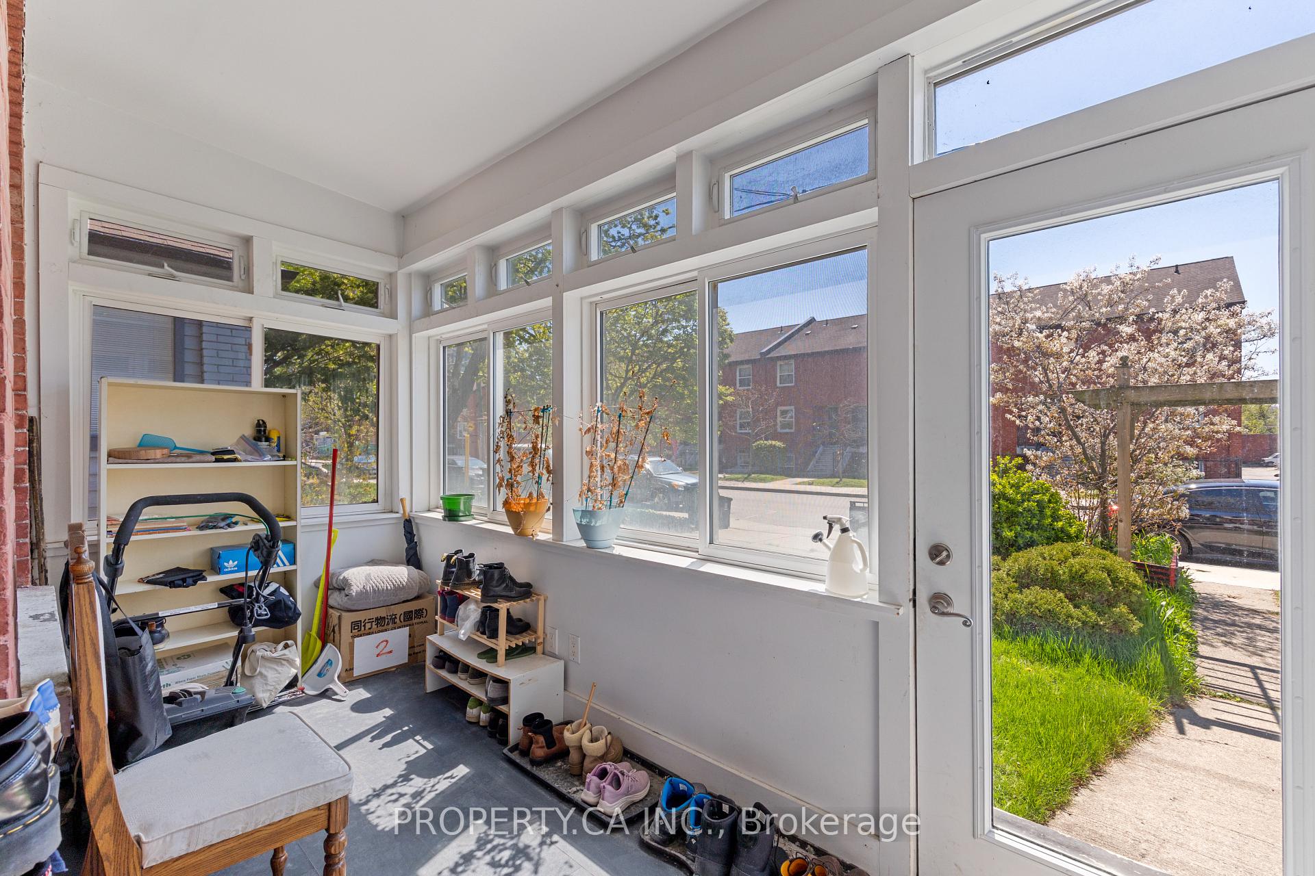 Photo 4 of 126 Stephenson Avenue, Toronto, East End-Danforth — HOMEH