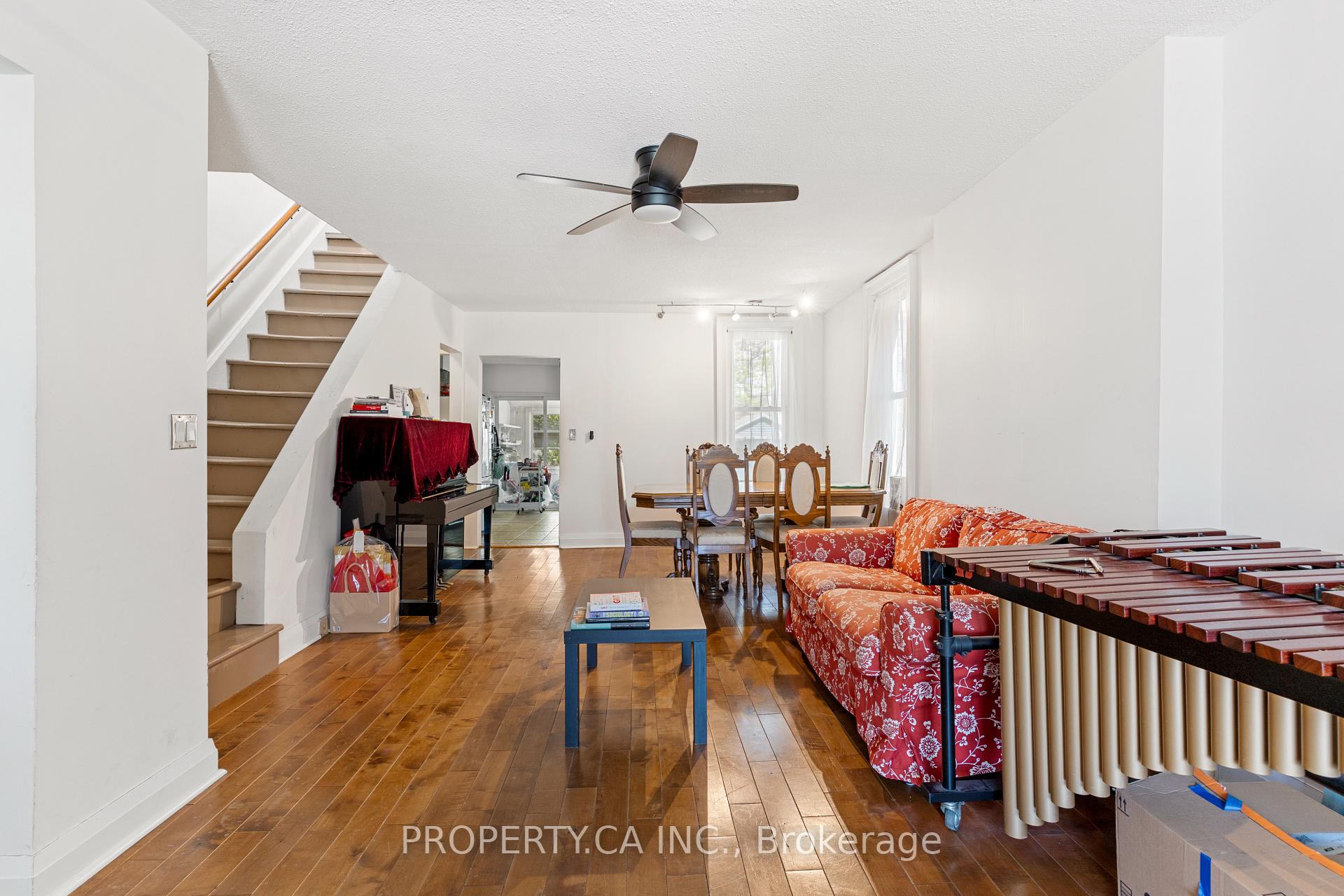 Photo 5 of 126 Stephenson Avenue, Toronto, East End-Danforth — HOMEH