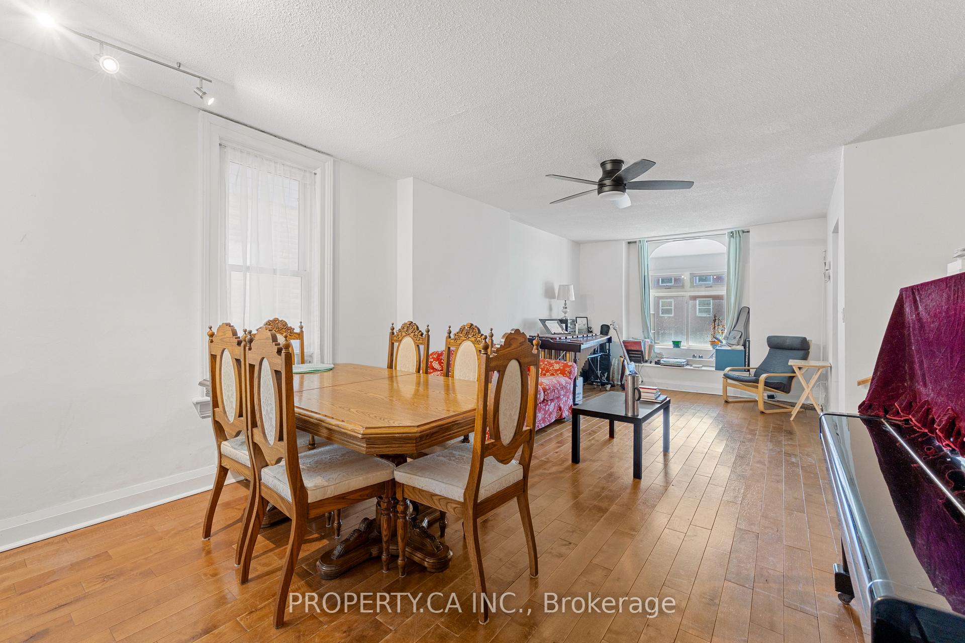 Photo 8 of 126 Stephenson Avenue, Toronto, East End-Danforth — HOMEH