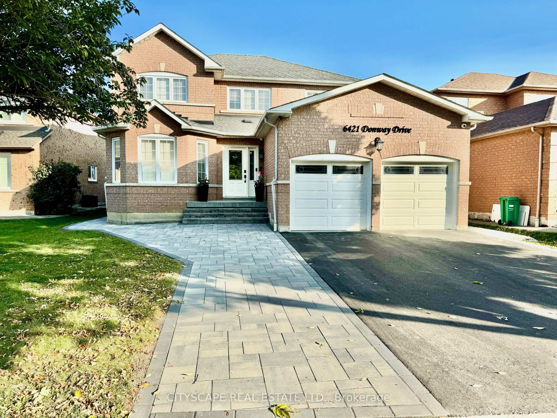 Front of Unit 1B, 6421 Donway Drive