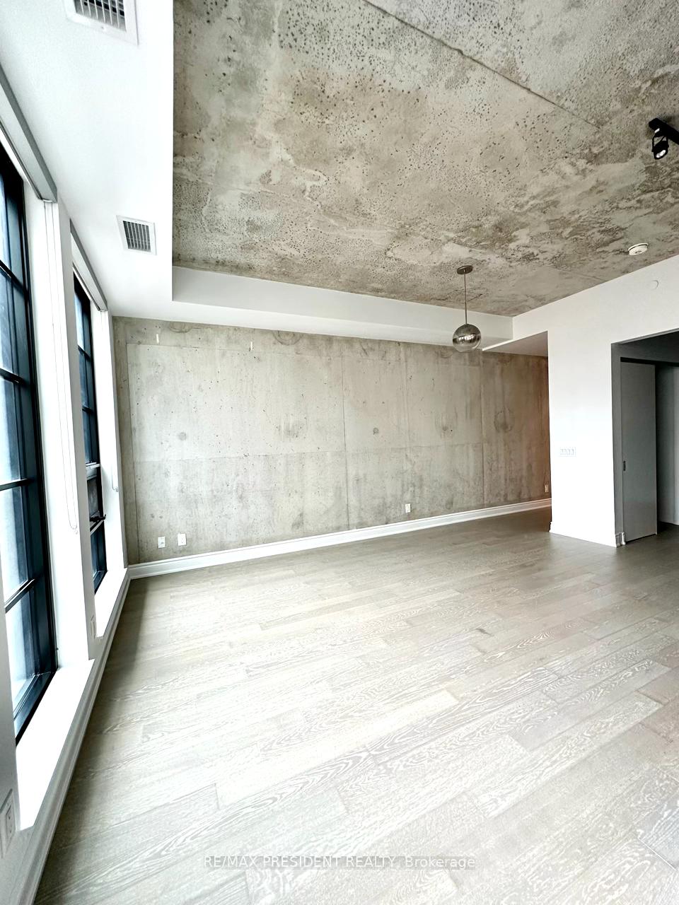 Photo 13 of Unit 609, 608 Richmond Street W, Toronto, Waterfront Communities — HOMEH