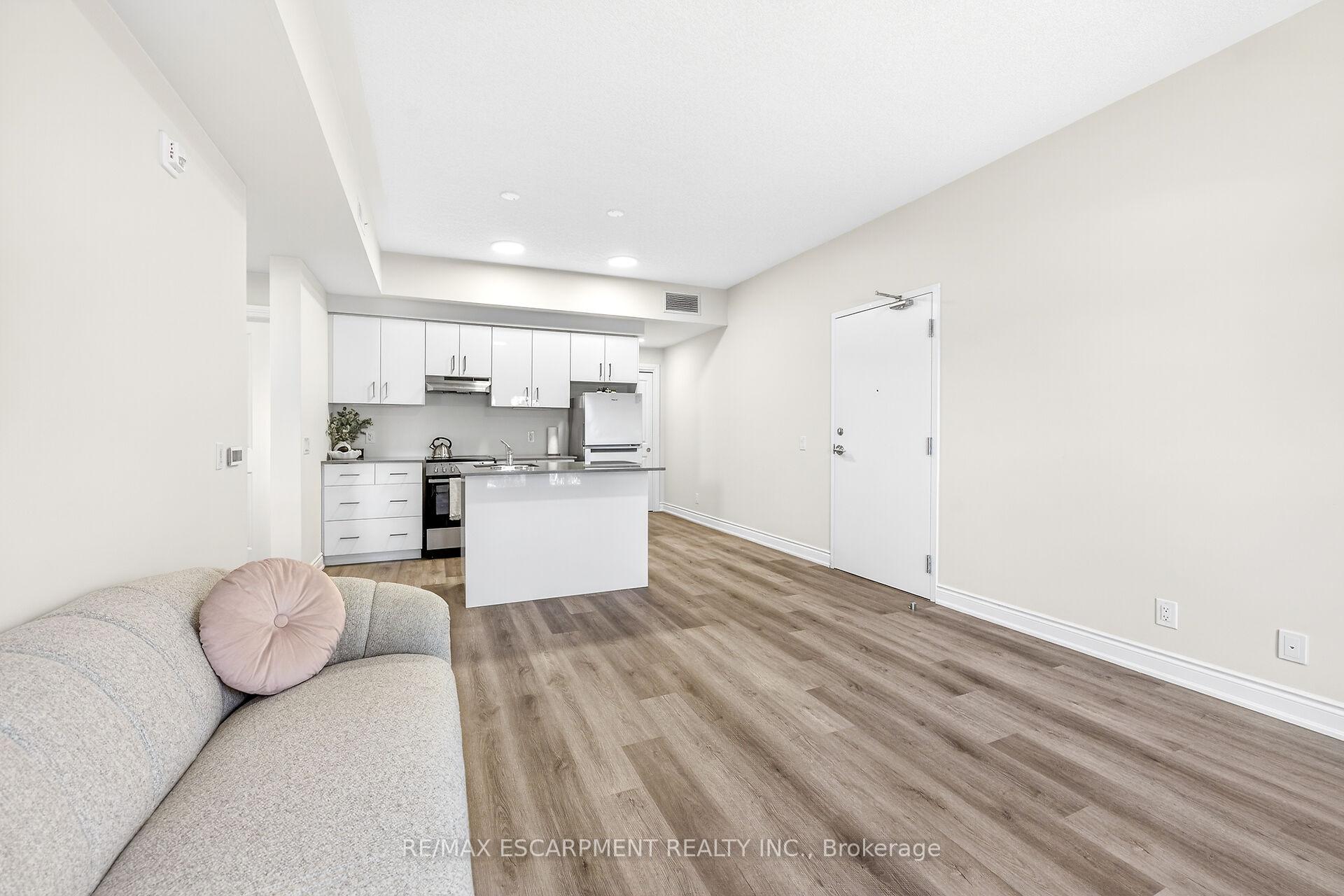 Photo 14 of Unit 303, 259 King Street E, Hamilton, Stoney Creek — HOMEH