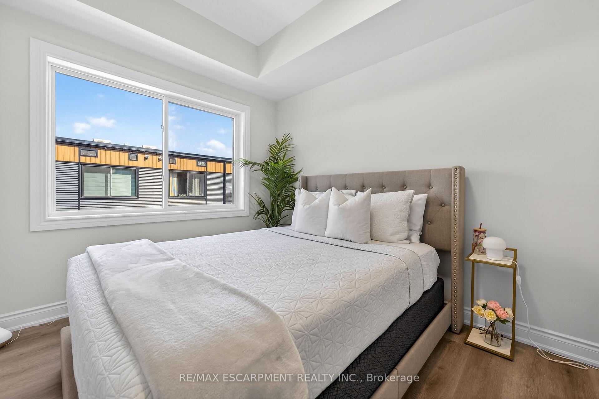 Photo 23 of Unit 303, 259 King Street E, Hamilton, Stoney Creek — HOMEH