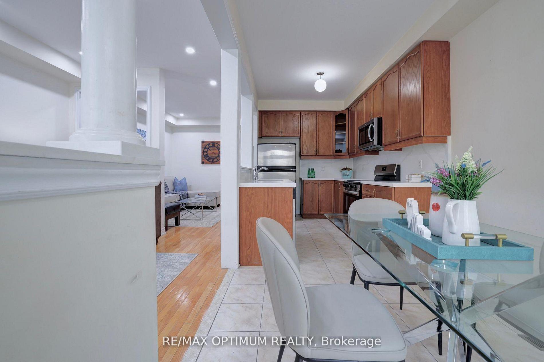 Photo 15 of 21 Saint Eugene Street, Brampton, Bram West — HOMEH