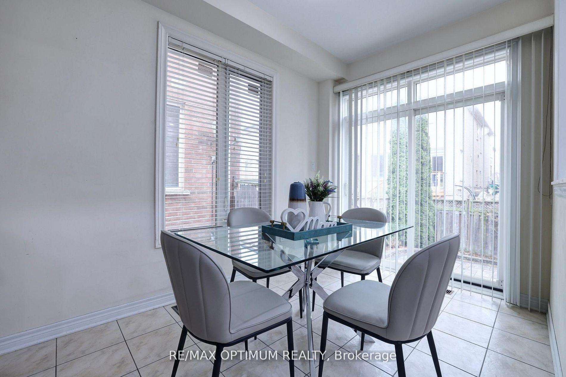 Photo 16 of 21 Saint Eugene Street, Brampton, Bram West — HOMEH