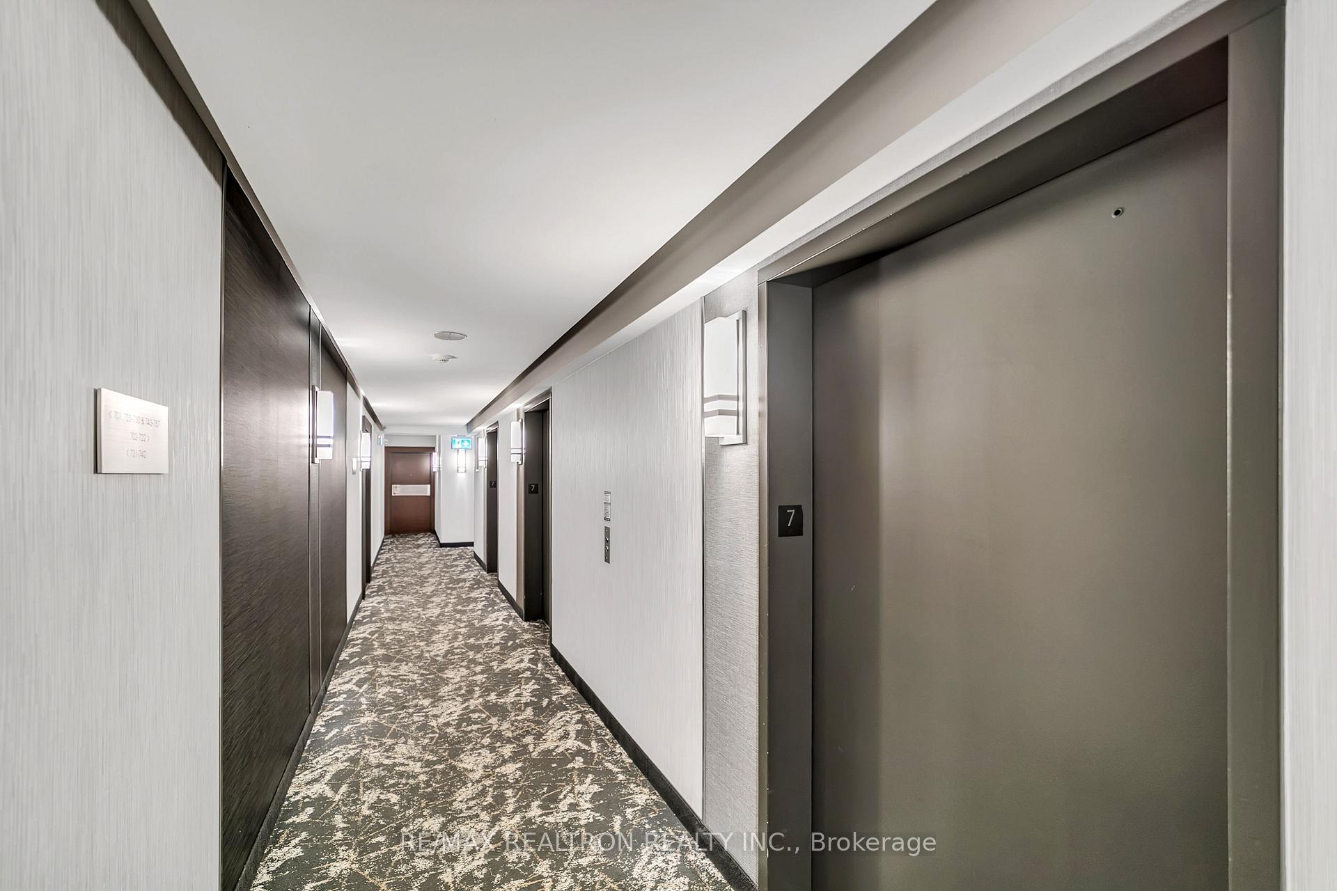 Photo 4 of Unit 711, 10 Capreol Court, Toronto, Waterfront Communities — HOMEH