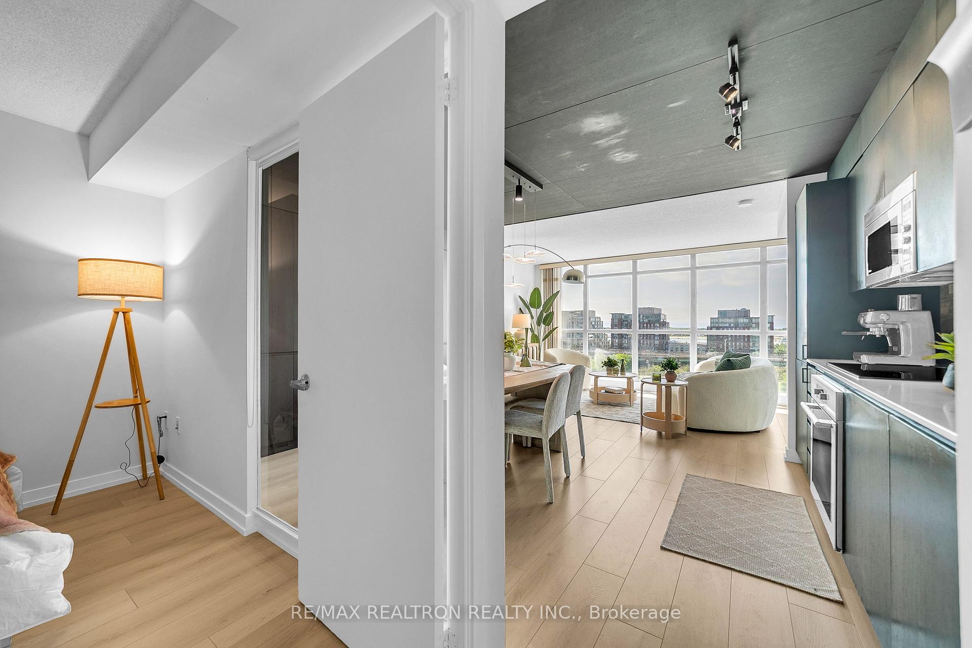 Photo 11 of Unit 711, 10 Capreol Court, Toronto, Waterfront Communities — HOMEH