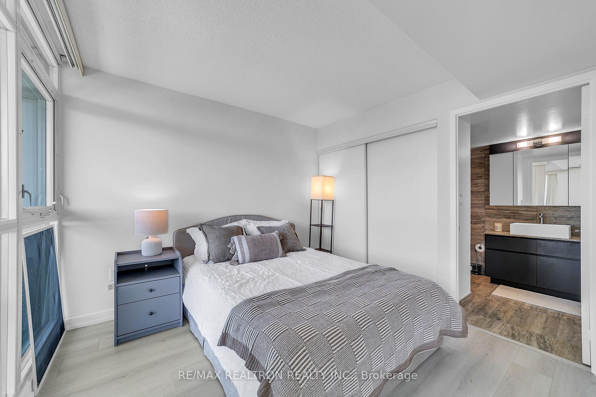 Photo 25 of Unit 711, 10 Capreol Court, Toronto, Waterfront Communities — HOMEH